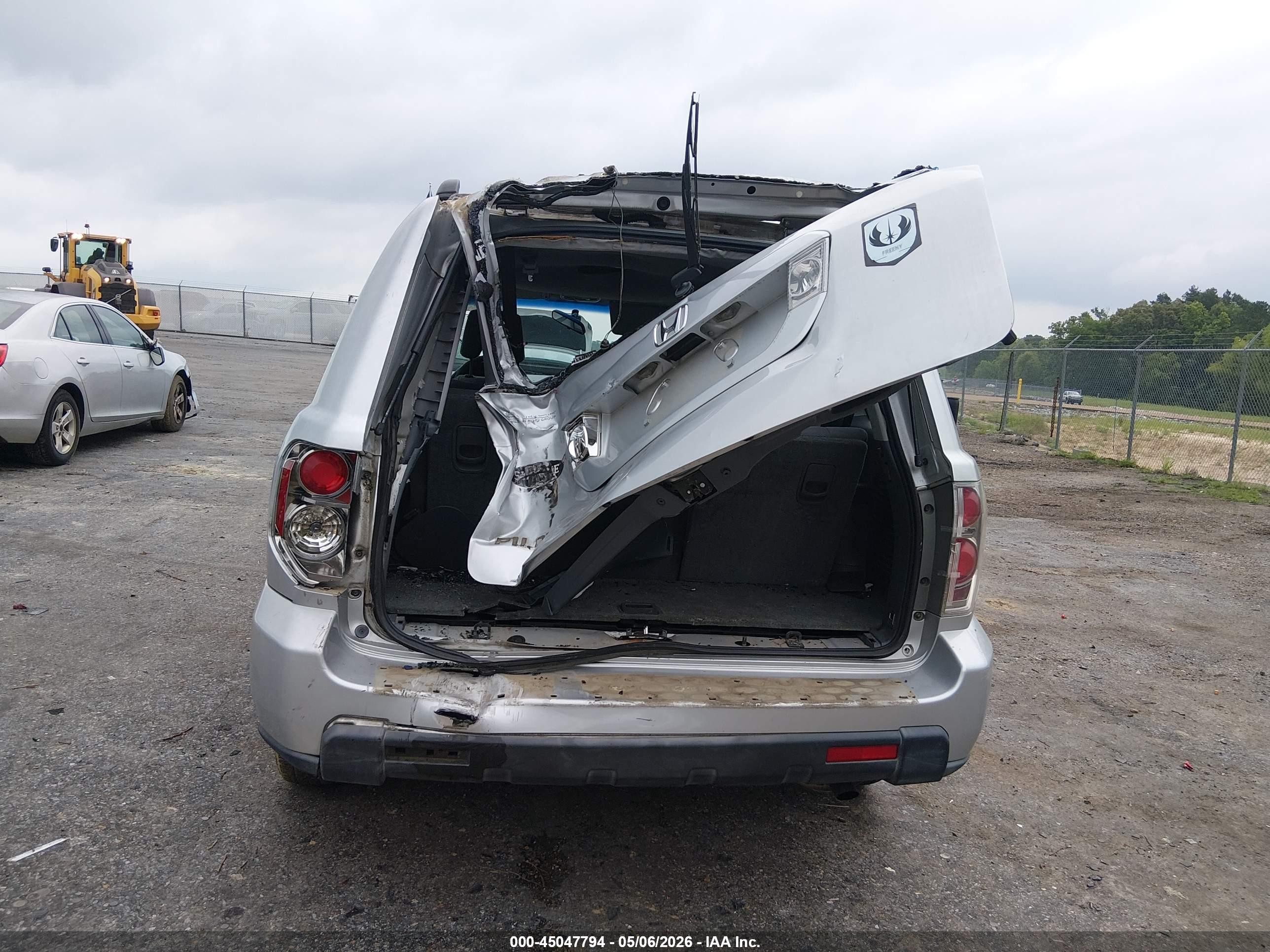 2007 Honda Pilot Ex Silver vin: 5FNYF28477B019483