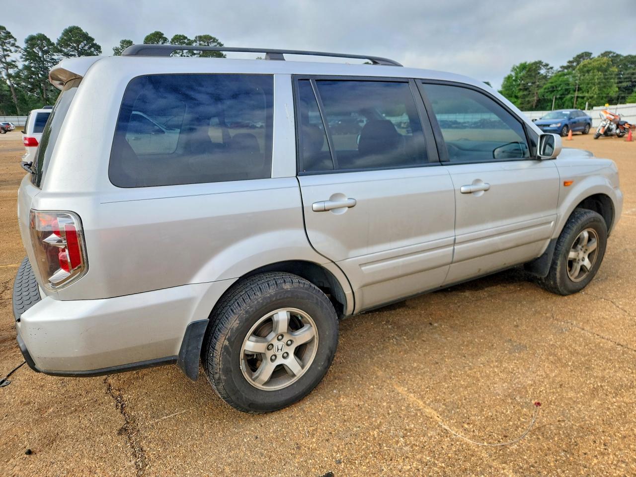 2007 Honda Pilot Ex Silver vin: 5FNYF28477B034839