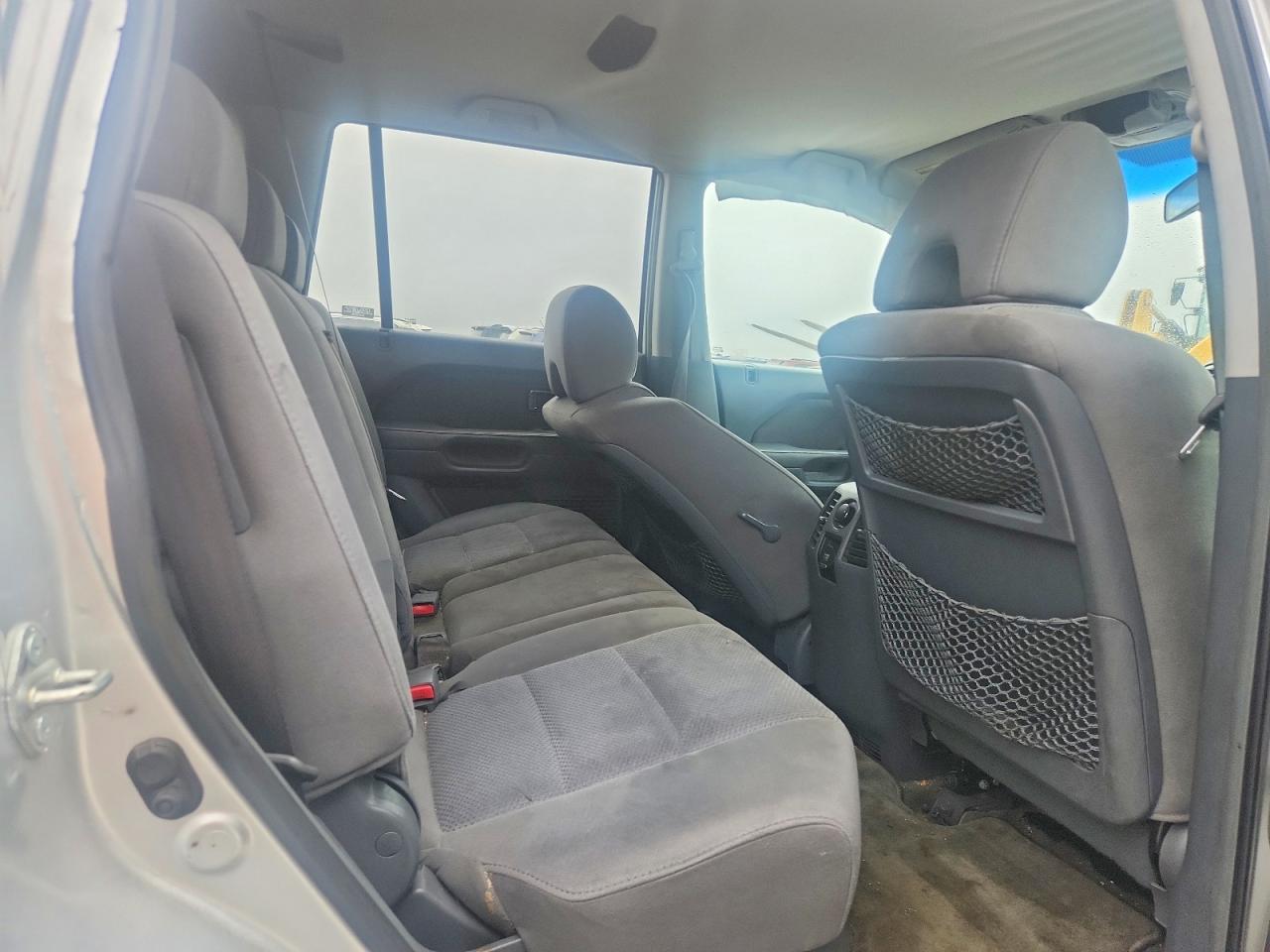 2006 Honda Pilot Ex Silver vin: 5FNYF28486B026991