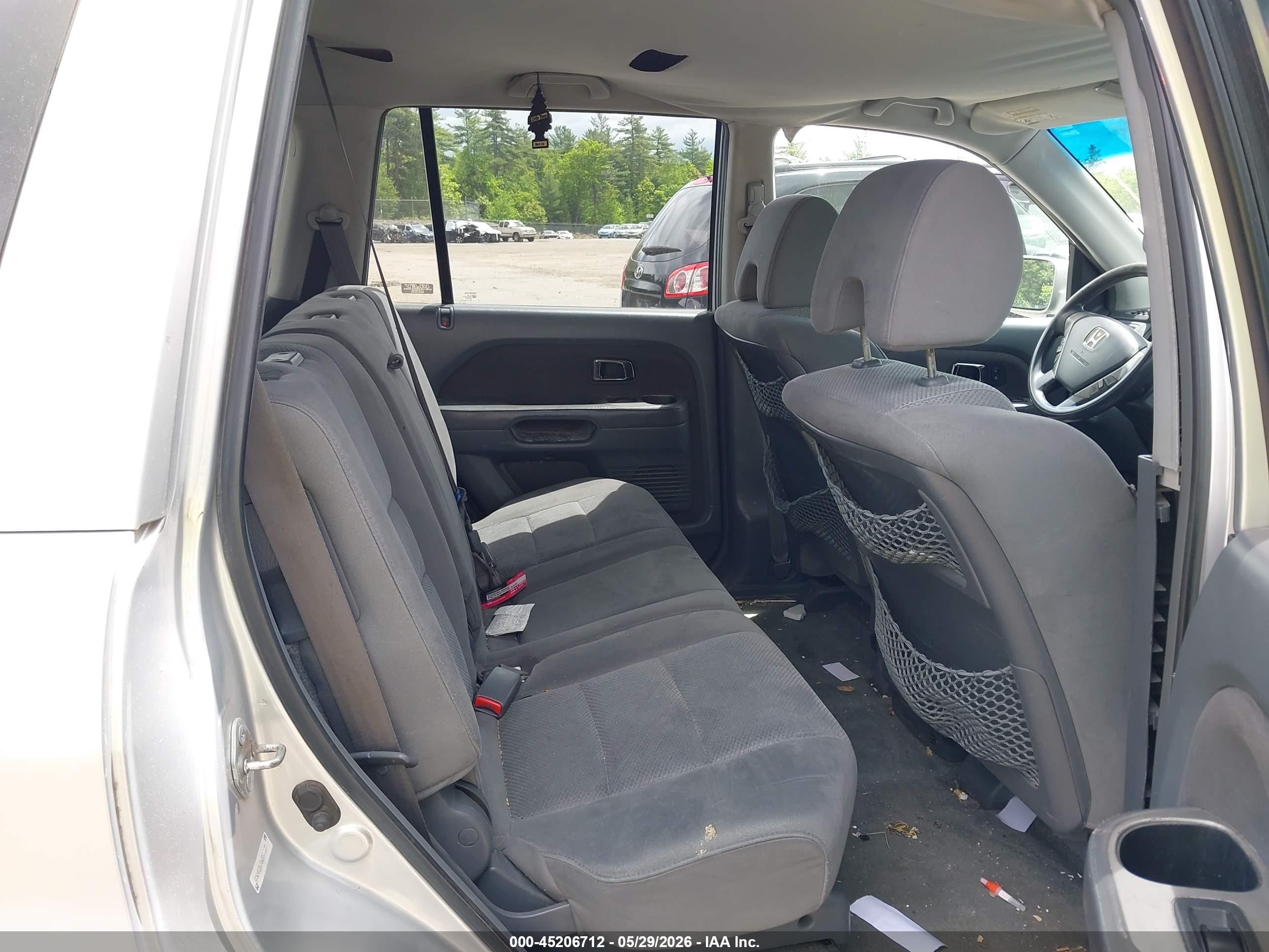 2006 Honda Pilot Ex Silver vin: 5FNYF28496B041127