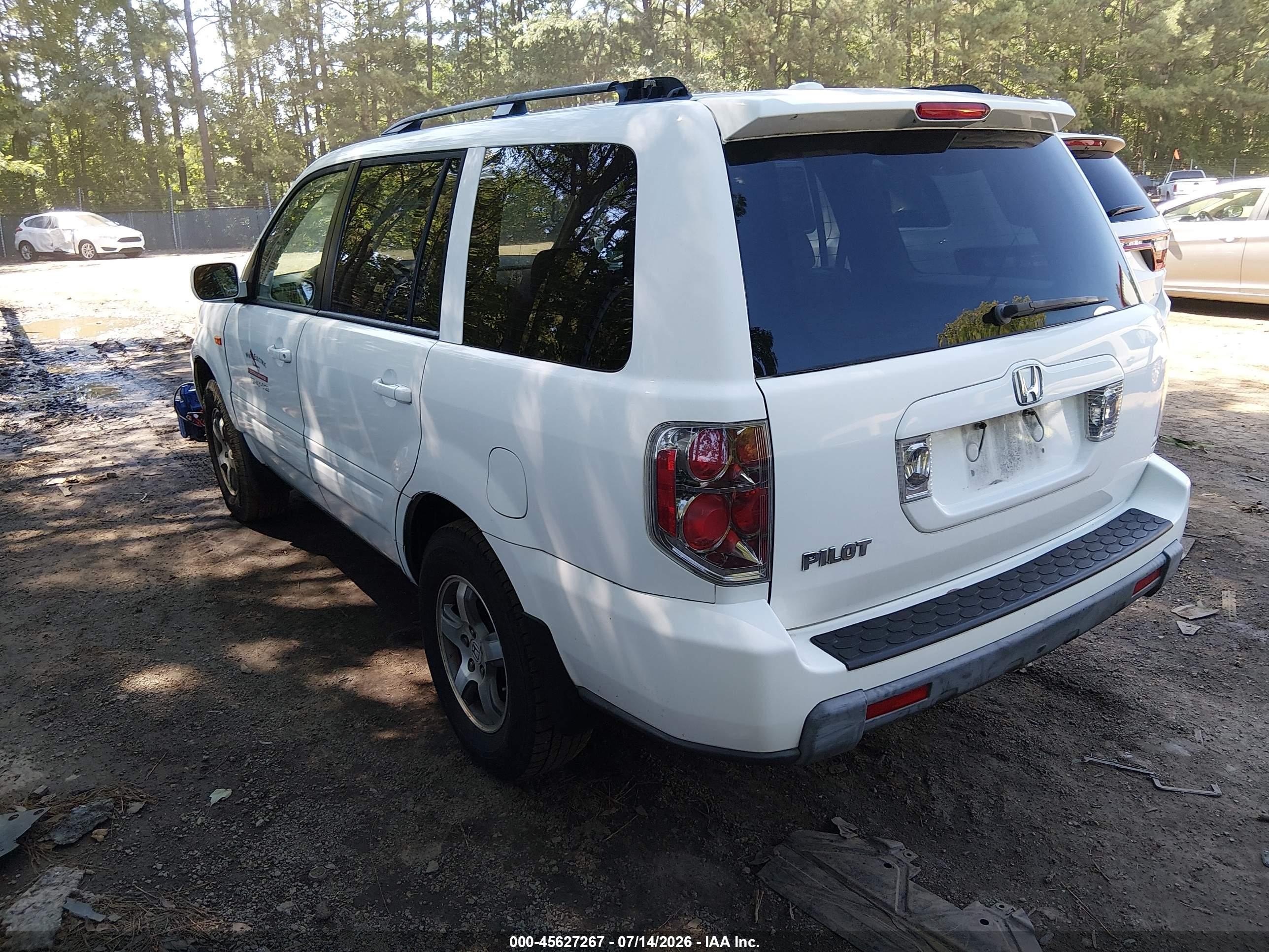 2008 Honda Pilot Ex-l White vin: 5FNYF28518B026102