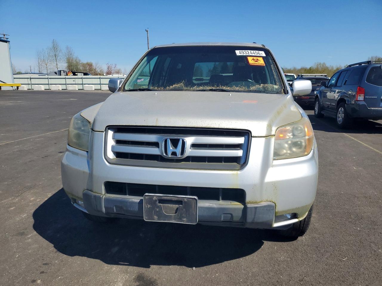 2006 Honda Pilot Silver vin: 5FNYF28526B037896