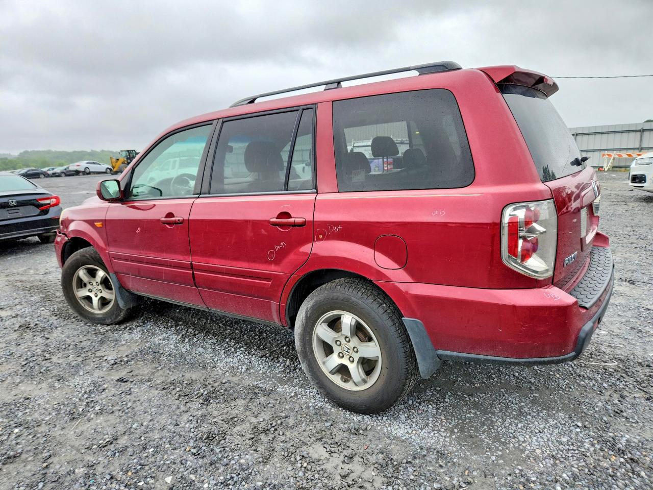 2006 Honda Pilot Ex Red vin: 5FNYF28576B013495