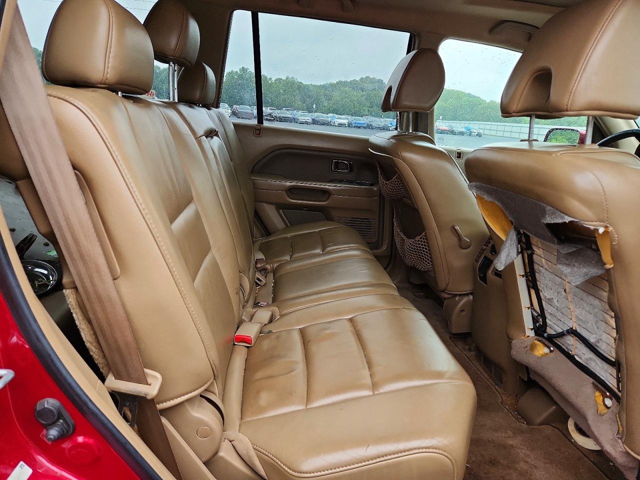 2006 Honda Pilot Ex Red vin: 5FNYF28576B013495