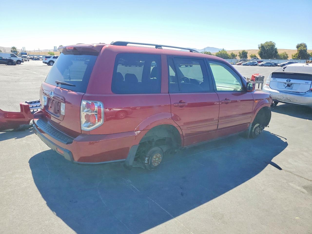 2006 Honda Pilot Ex Red vin: 5FNYF28576B018759