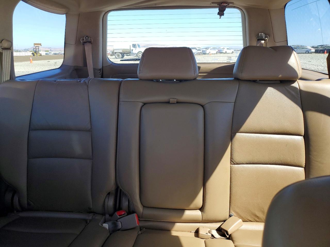 2006 Honda Pilot Ex Red vin: 5FNYF28576B018759