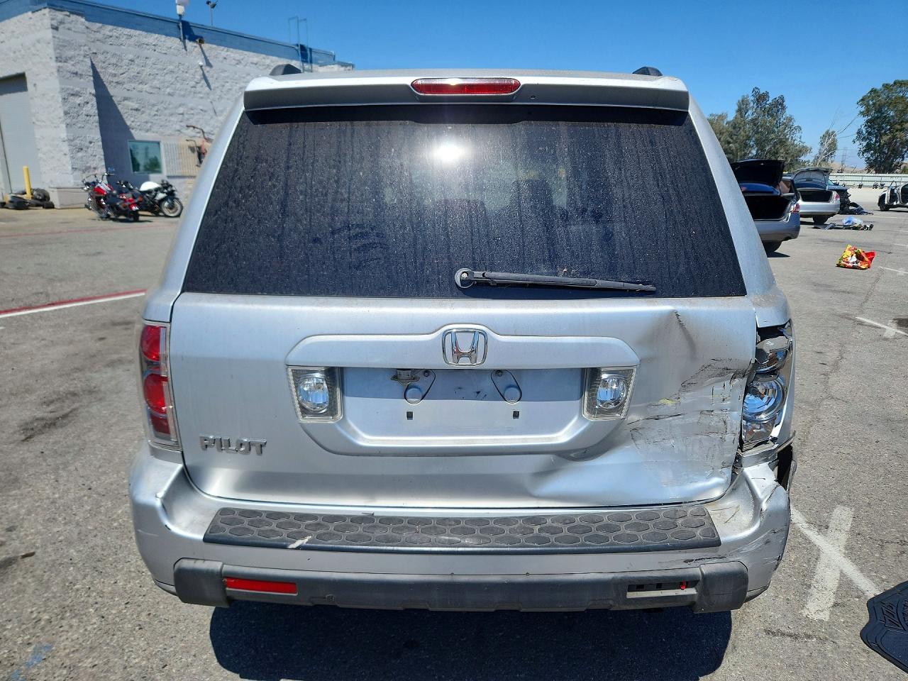 2006 Honda Pilot Ex Silver vin: 5FNYF28576B027221
