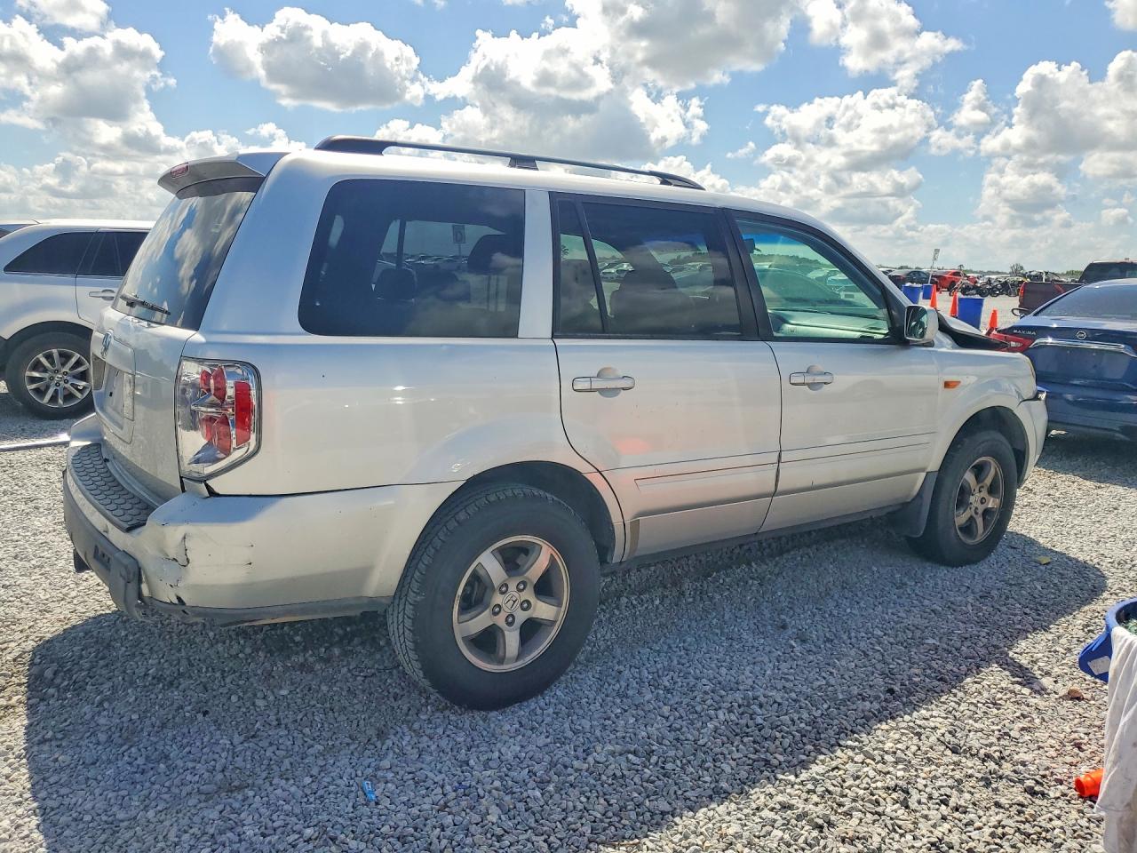 2006 Honda Pilot Ex Silver vin: 5FNYF28576B027655