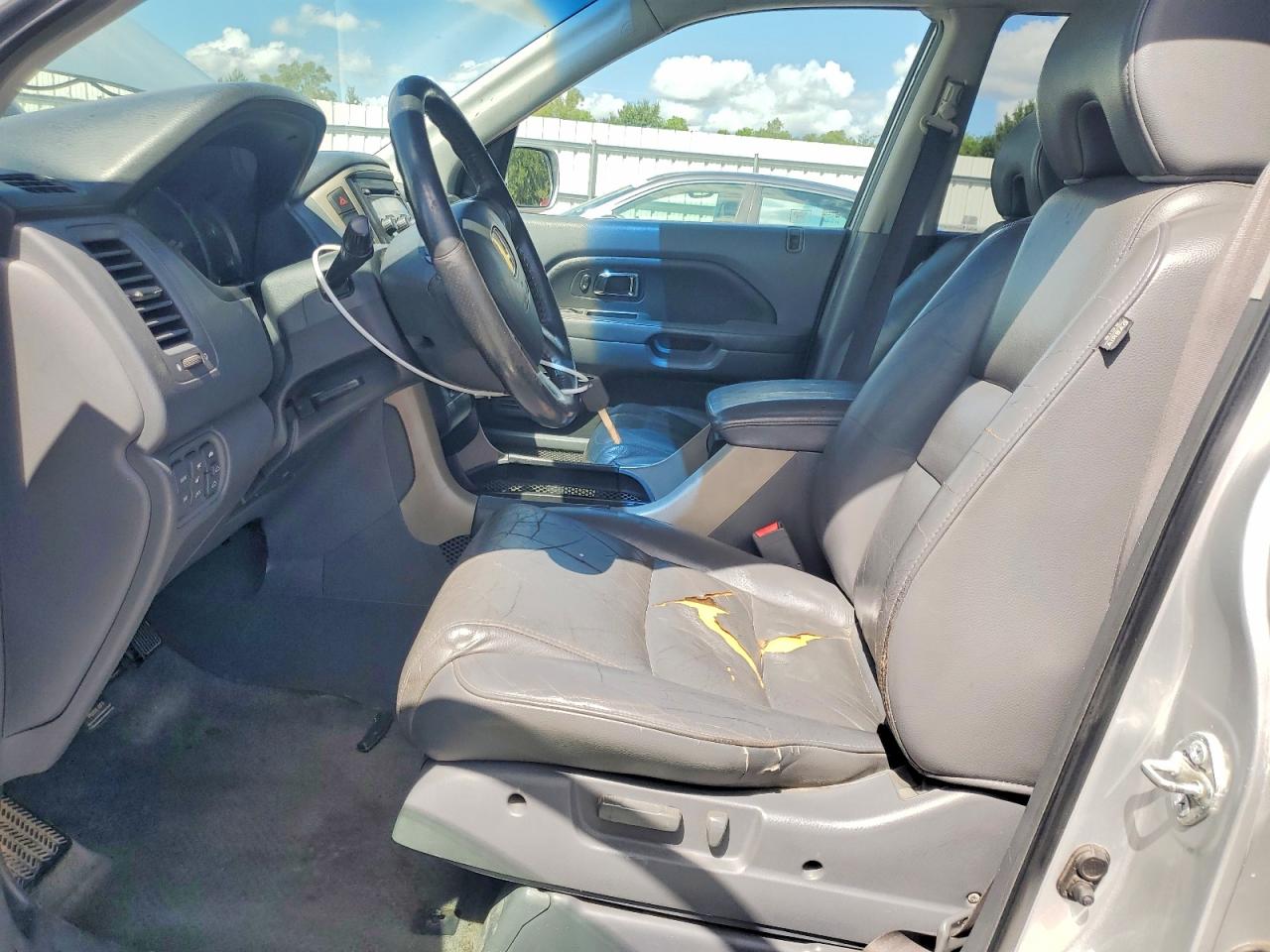 2006 Honda Pilot Ex Silver vin: 5FNYF28576B027655