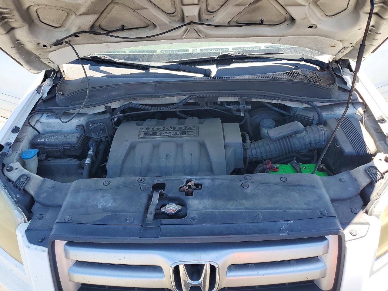 2006 Honda Pilot Ex White vin: 5FNYF28586B013005