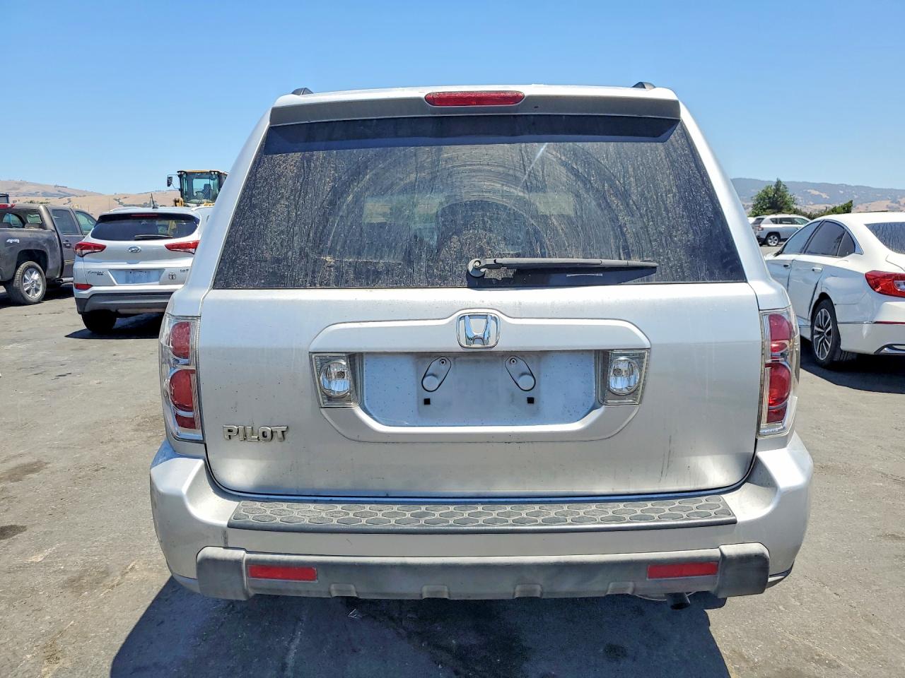 2006 Honda Pilot Ex Silver vin: 5FNYF28586B021492
