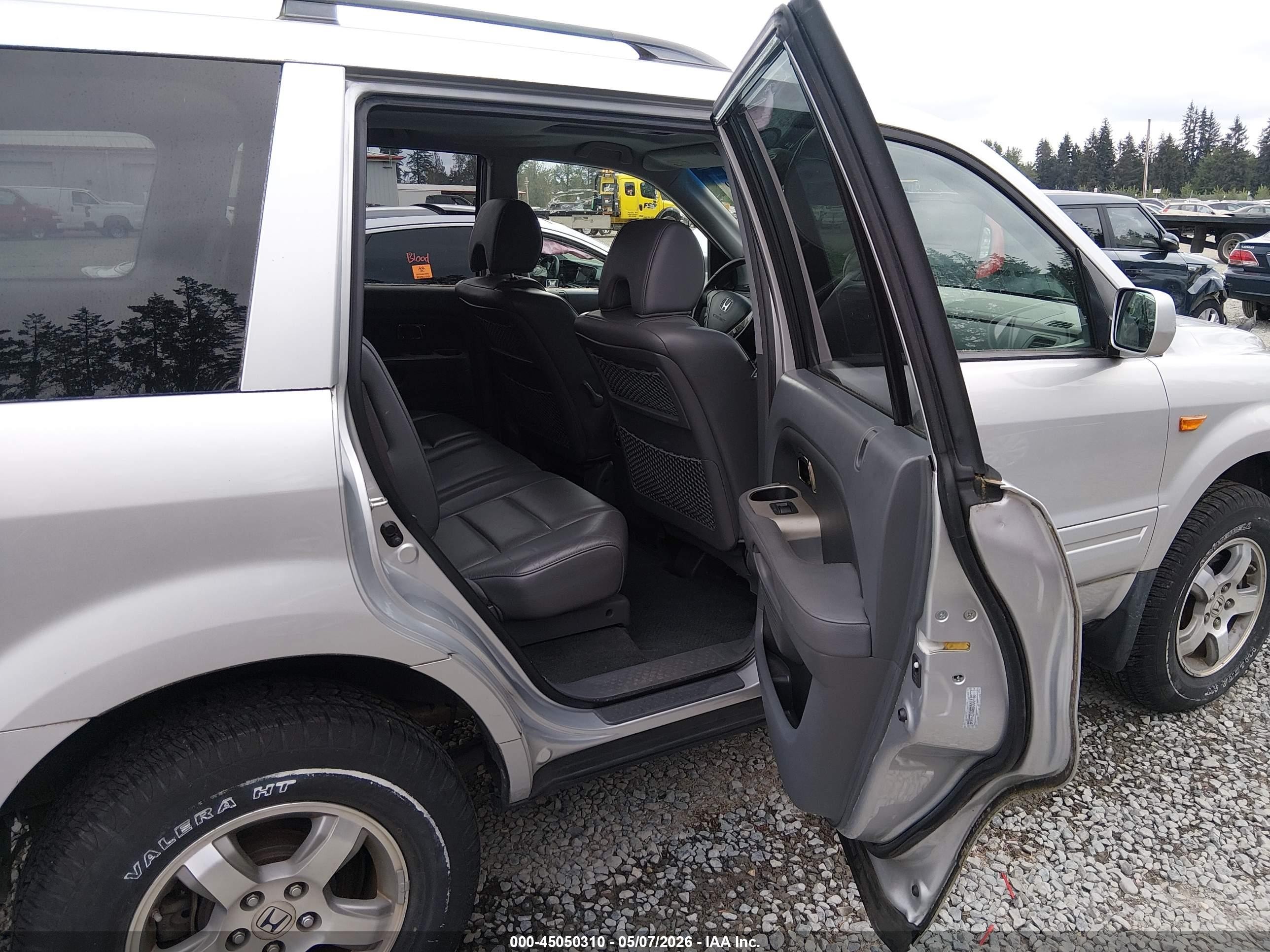 2008 Honda Pilot Ex-l Silver vin: 5FNYF285X8B006463