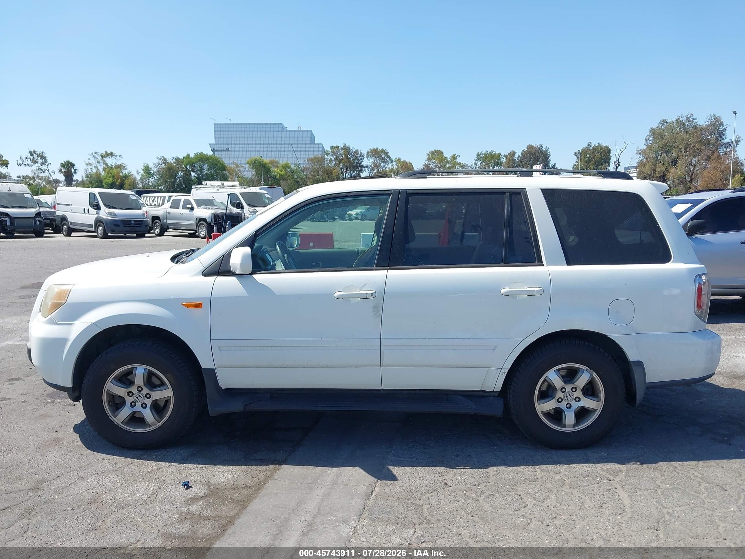 2006 Honda Pilot Ex-l White vin: 5FNYF28626B019455