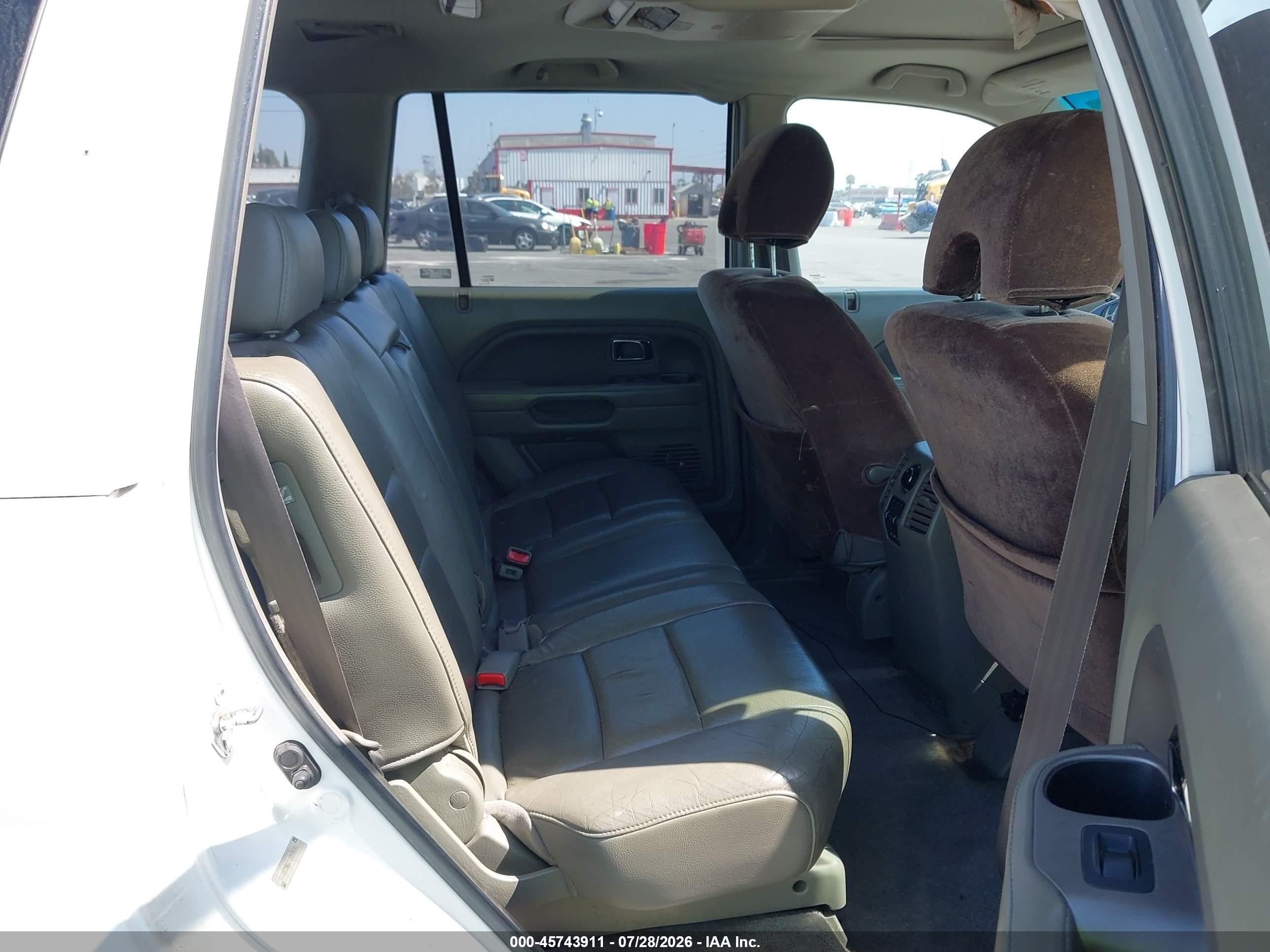 2006 Honda Pilot Ex-l White vin: 5FNYF28626B019455