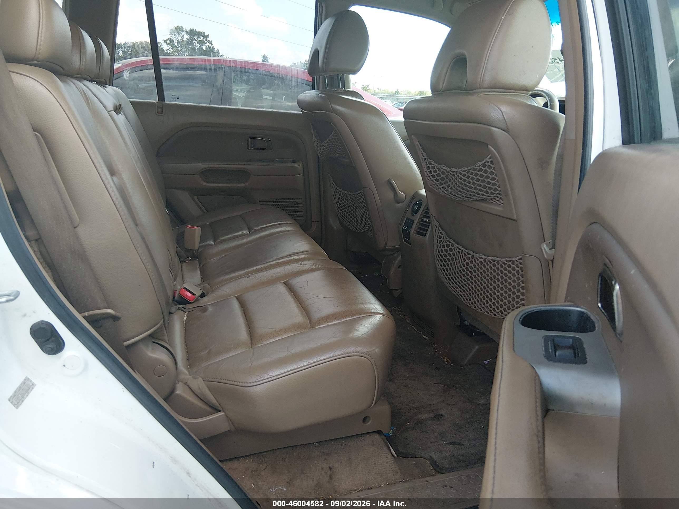 2007 Honda Pilot Ex-l White vin: 5FNYF28637B010202