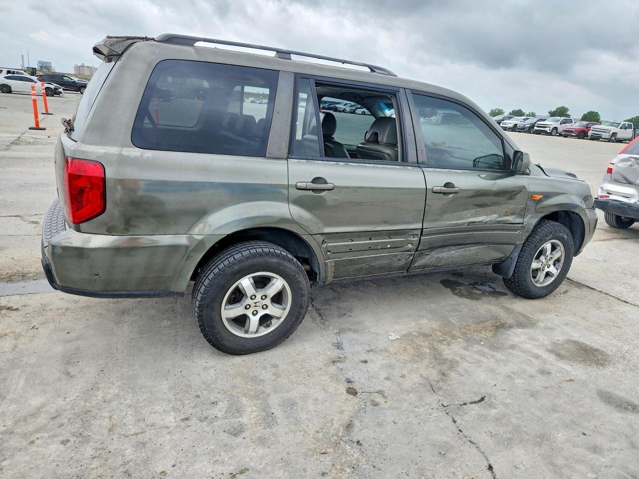 2006 Honda Pilot Ex Green vin: 5FNYF286X6B037976
