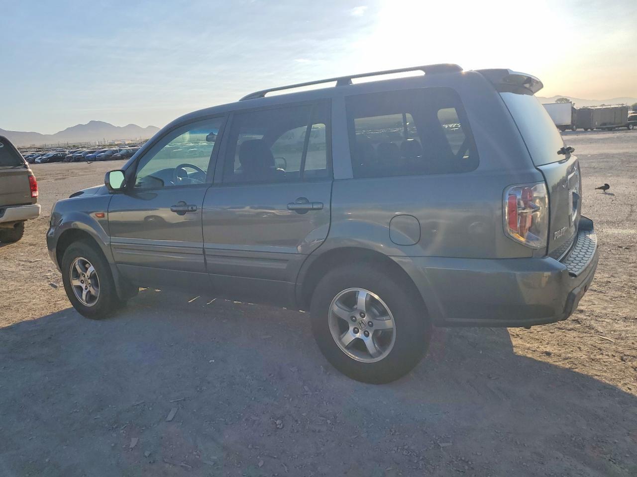 2007 Honda Pilot Exl Зеленый vin: 5FNYF28727B043085