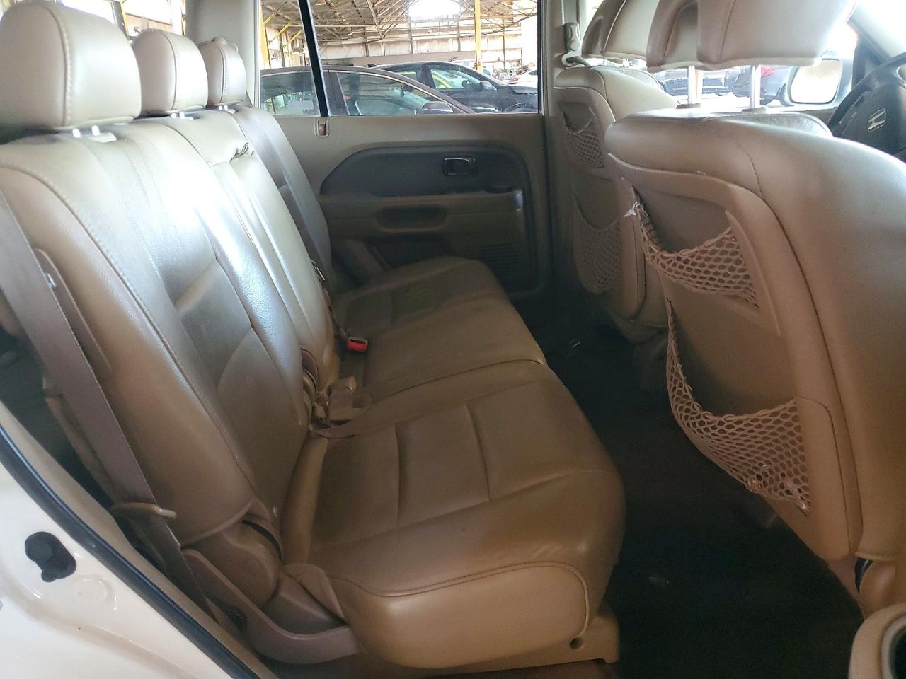 2007 Honda Pilot Exl White vin: 5FNYF28757B044781
