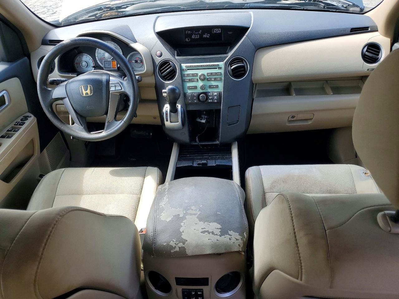 2009 Honda Pilot Lx Серый vin: 5FNYF38229B026896