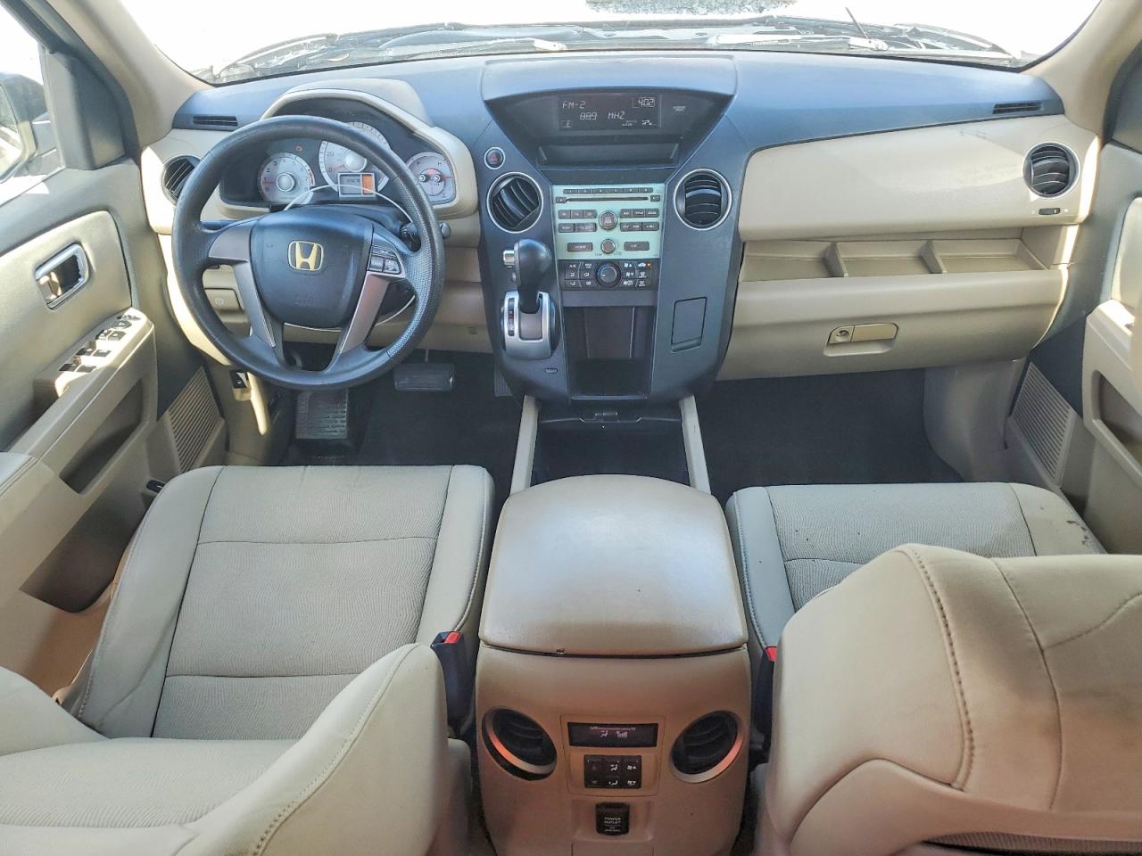 2009 Honda Pilot Lx Beige vin: 5FNYF38239B003952