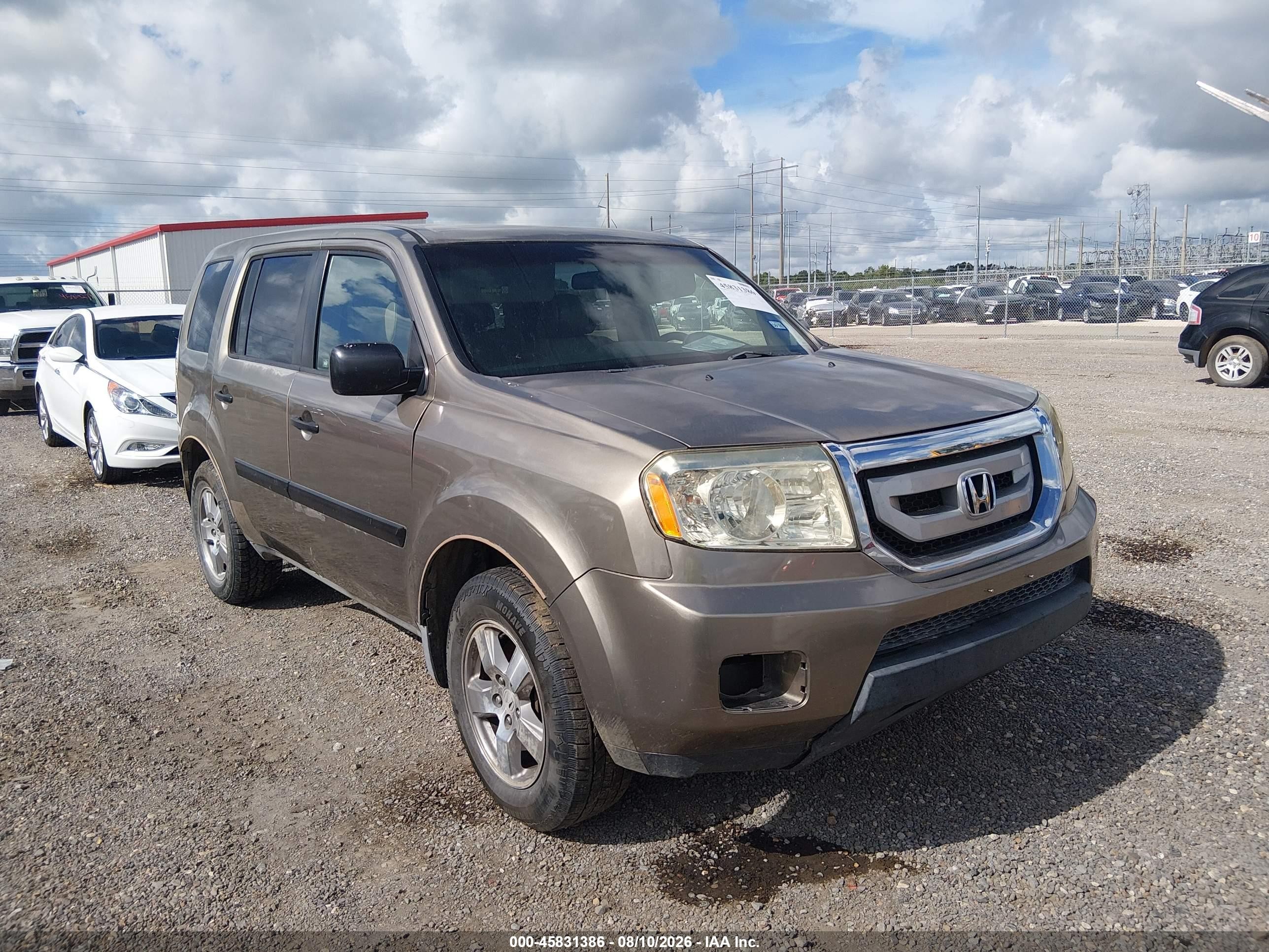 2009 Honda Pilot Lx Tan vin: 5FNYF38249B025927
