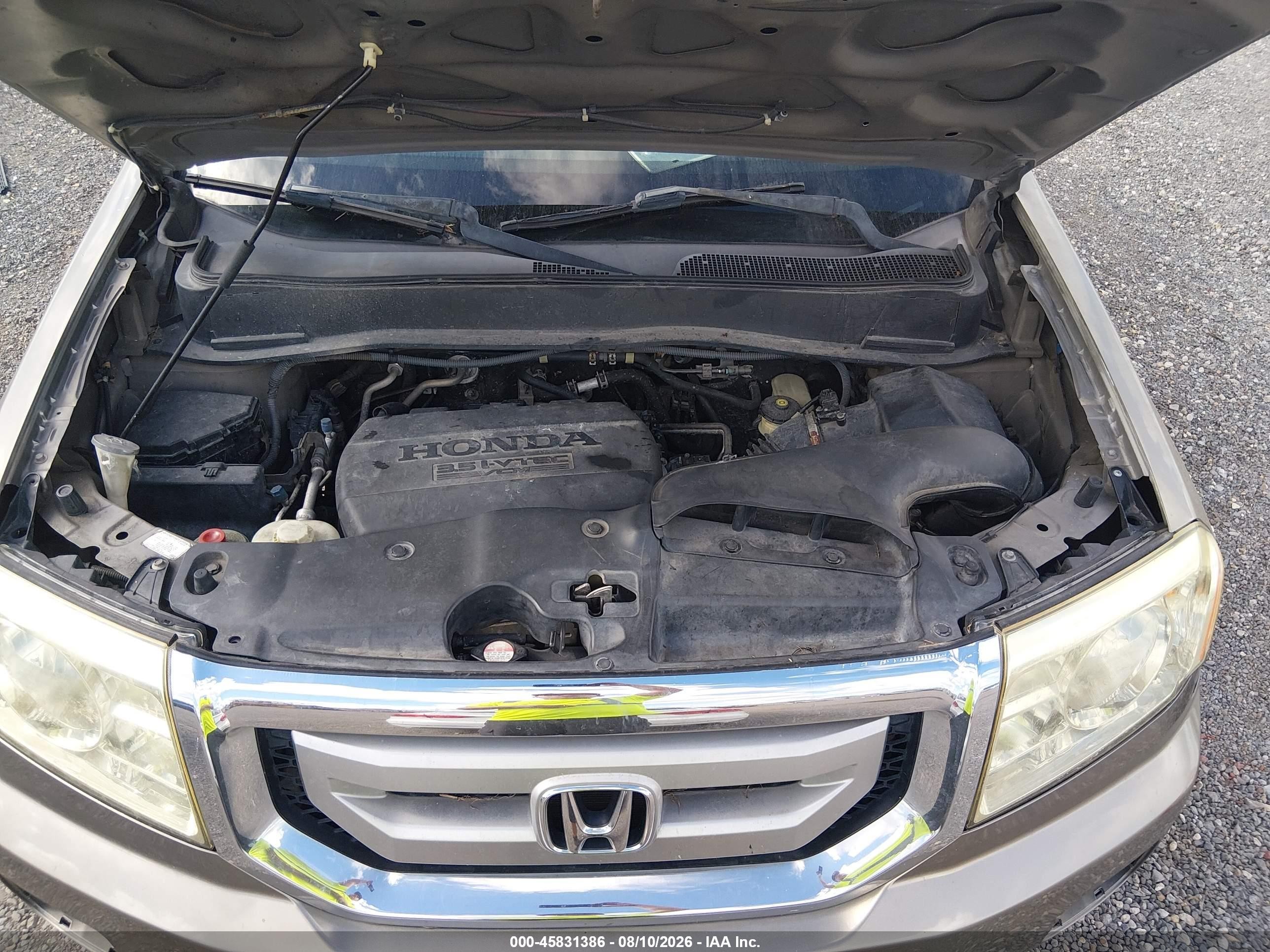 2009 Honda Pilot Lx Tan vin: 5FNYF38249B025927