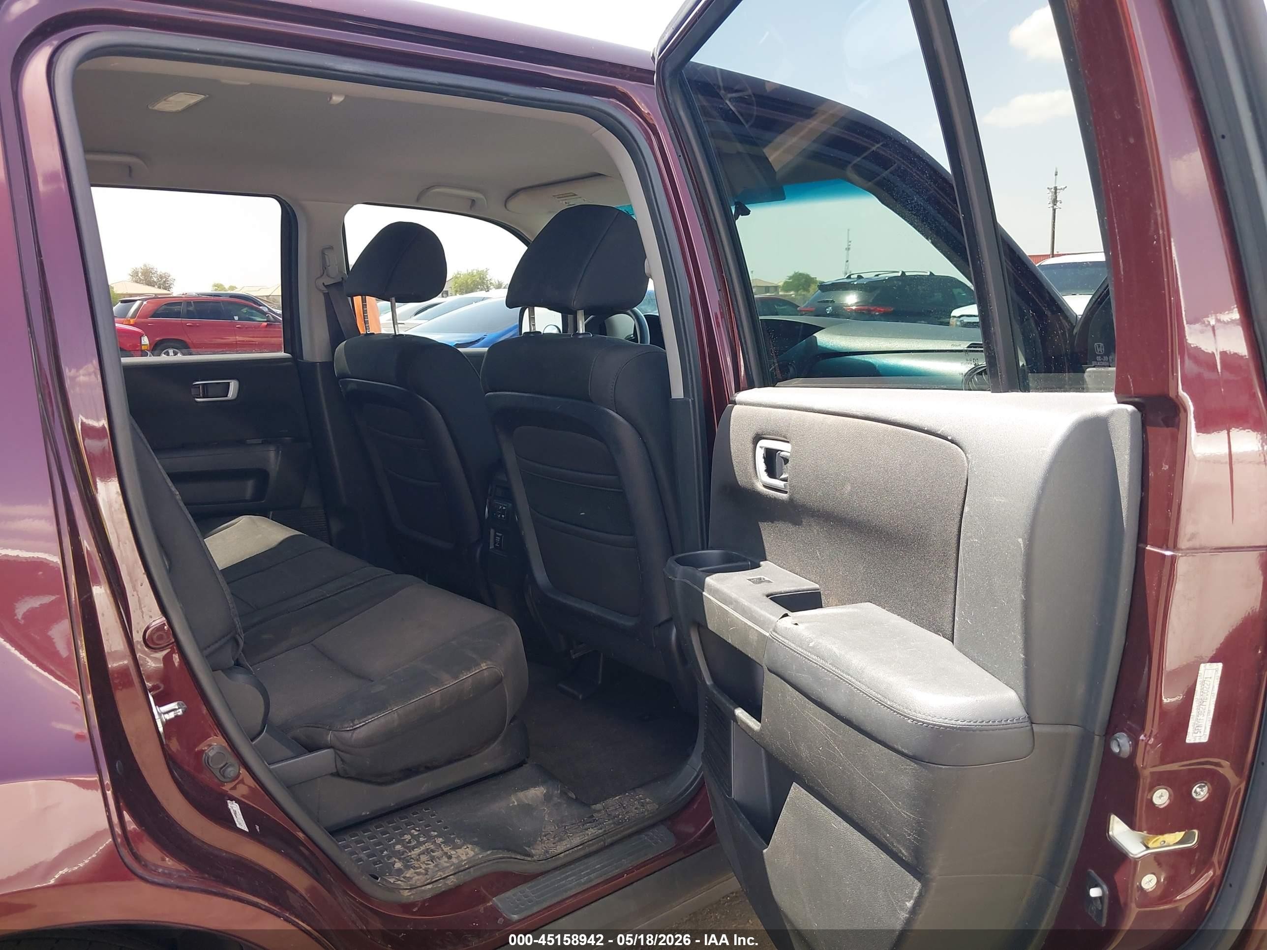 2009 Honda Pilot Lx Maroon vin: 5FNYF38279B002271