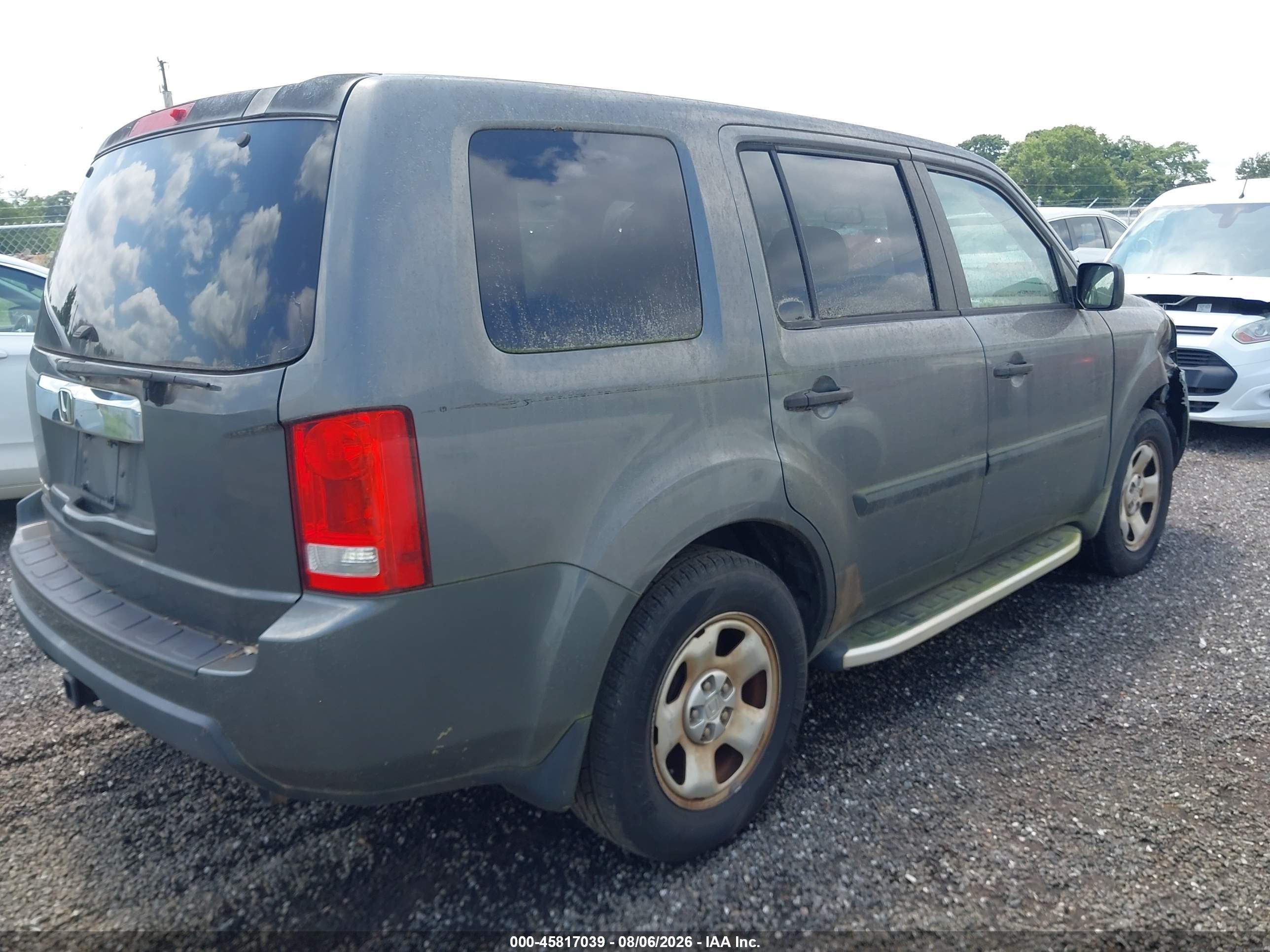 2009 Honda Pilot Lx Gray vin: 5FNYF38279B010693