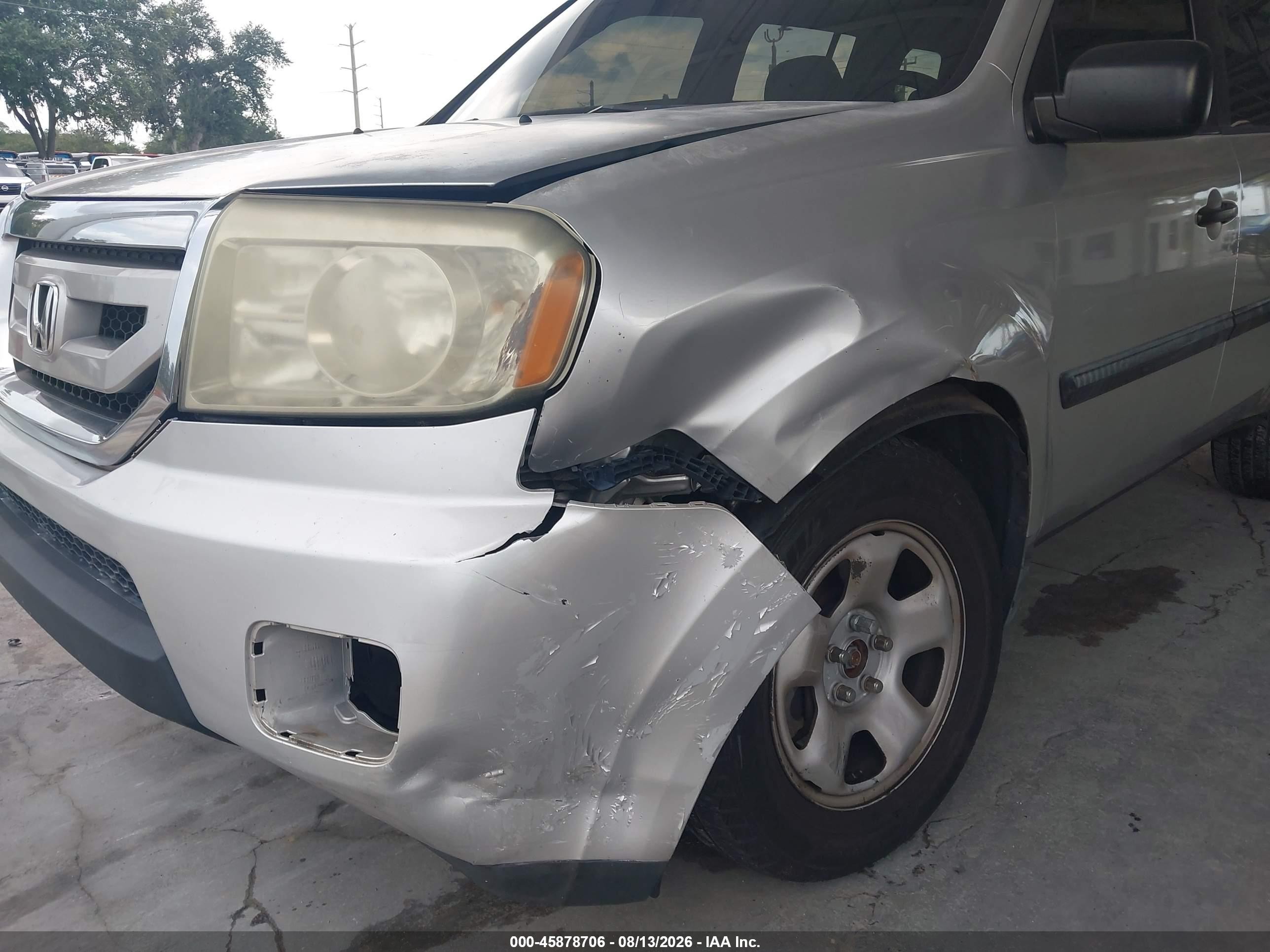2009 Honda Pilot Lx Gray vin: 5FNYF382X9B025270