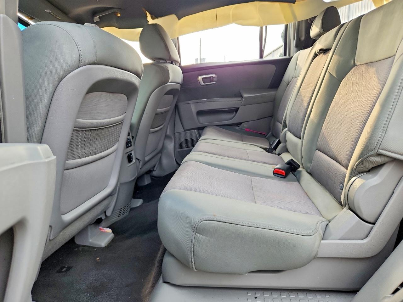 2009 Honda Pilot Ex Silver vin: 5FNYF38439B015648
