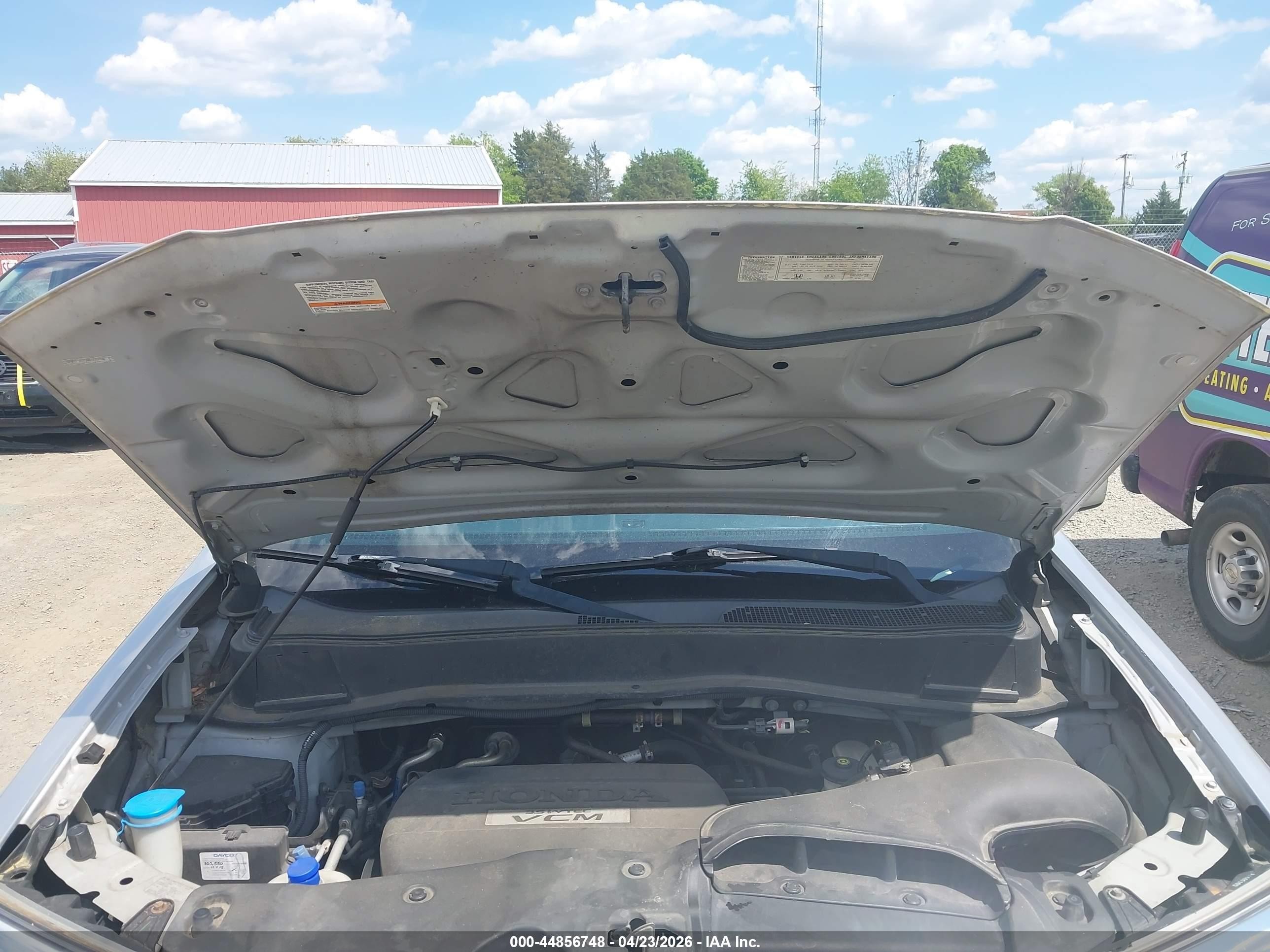 2009 Honda Pilot Ex Silver vin: 5FNYF38459B008488
