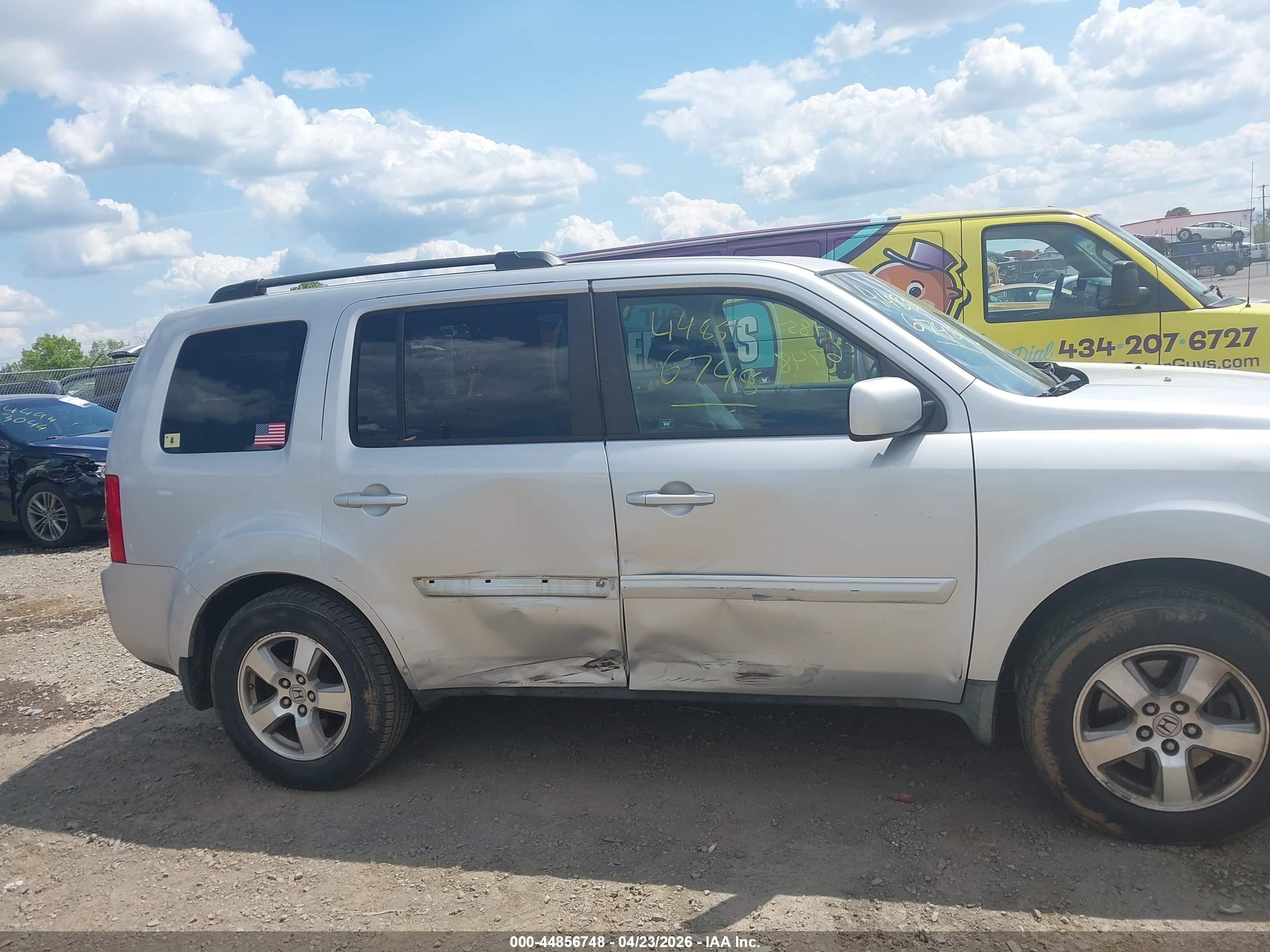 2009 Honda Pilot Ex Silver vin: 5FNYF38459B008488