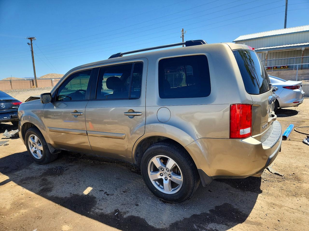 2009 Honda Pilot Ex Gold vin: 5FNYF38489B019436