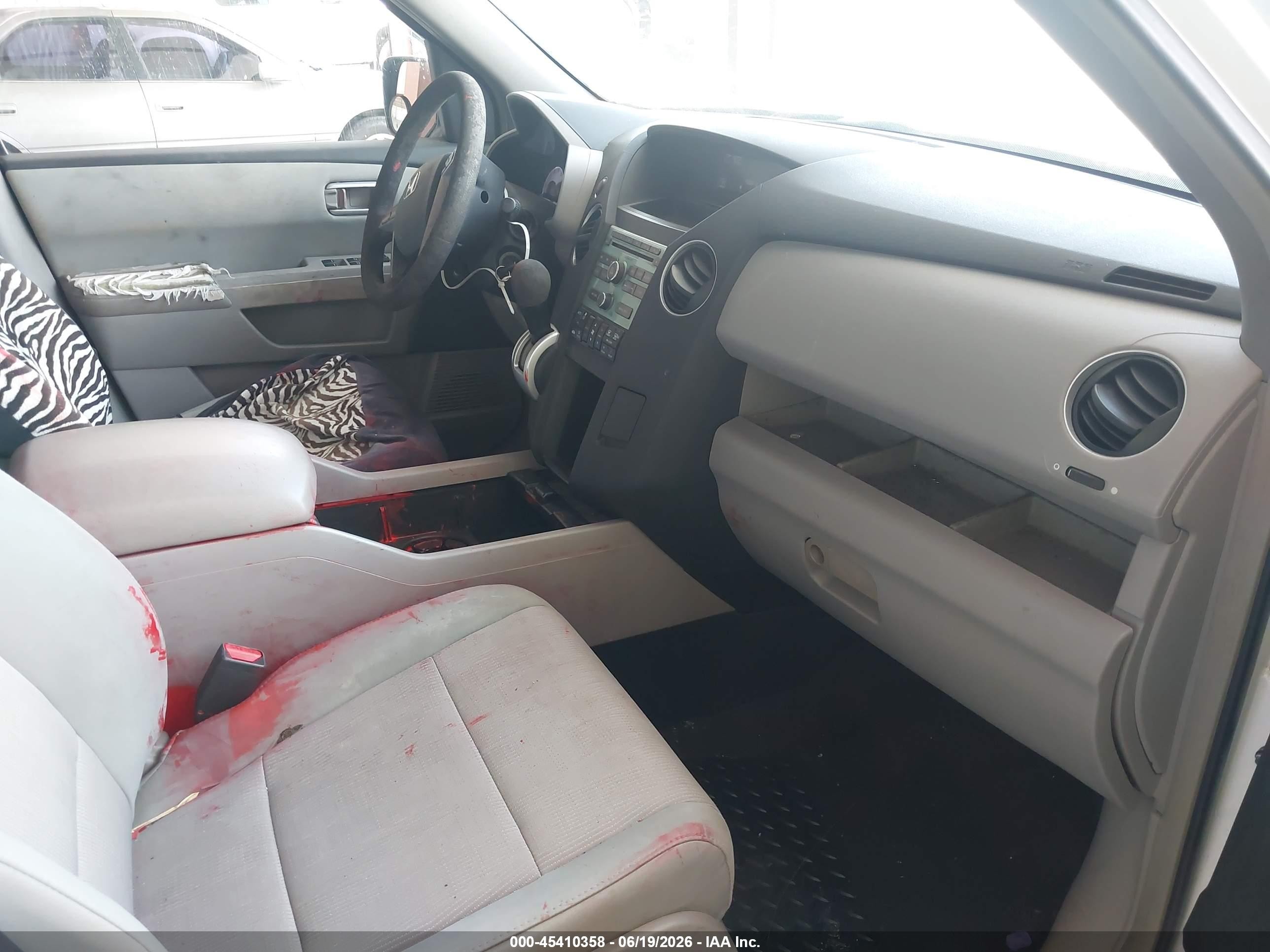 2009 Honda Pilot Ex White vin: 5FNYF38499B025648