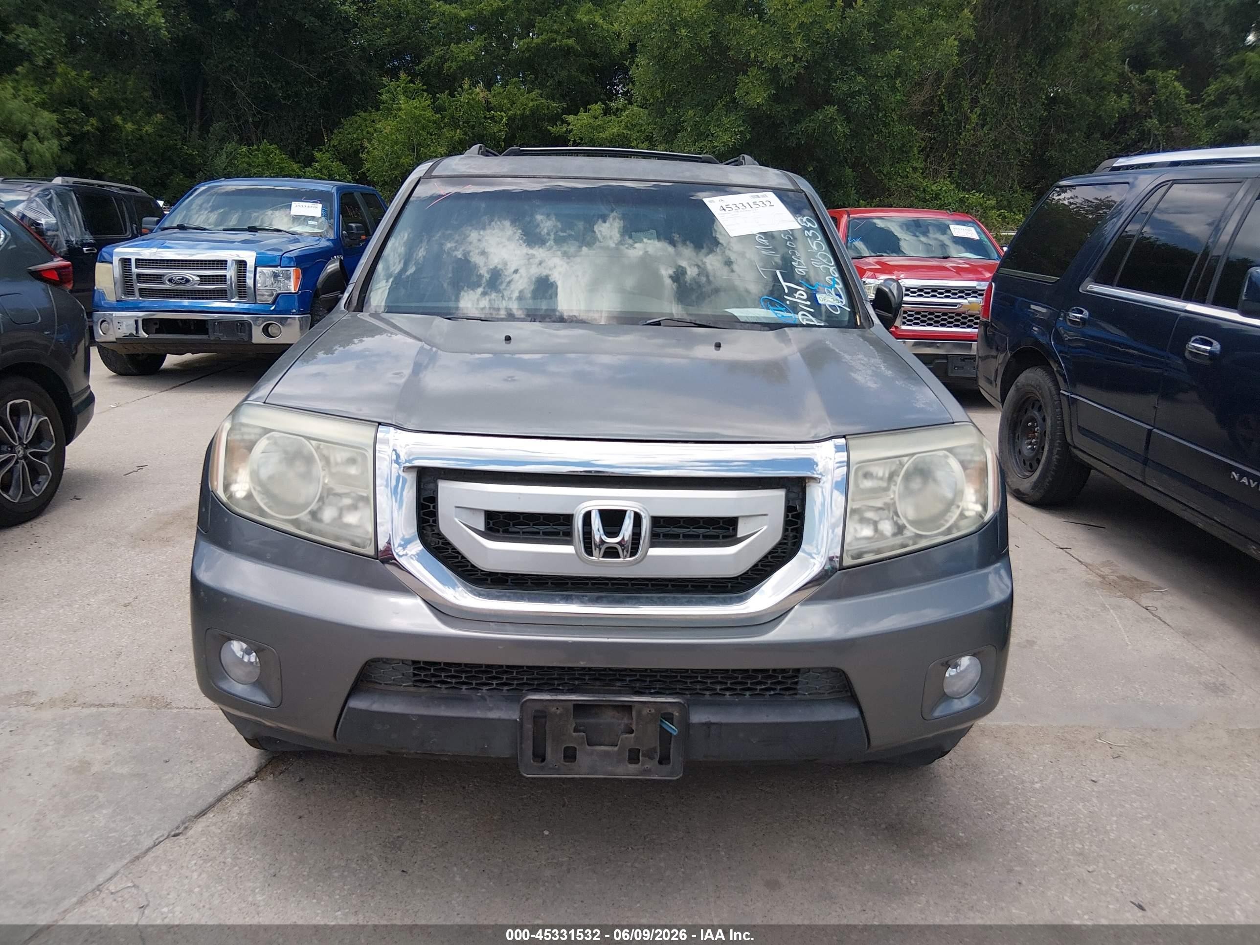 2009 Honda Pilot Ex Gray vin: 5FNYF384X9B020538