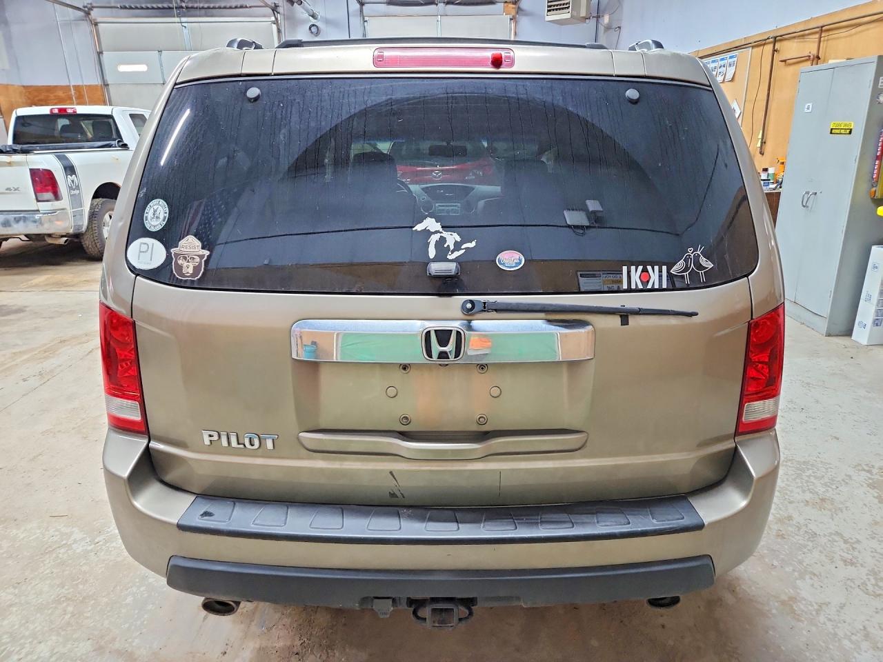2009 Honda Pilot Exl Gold vin: 5FNYF38589B012494