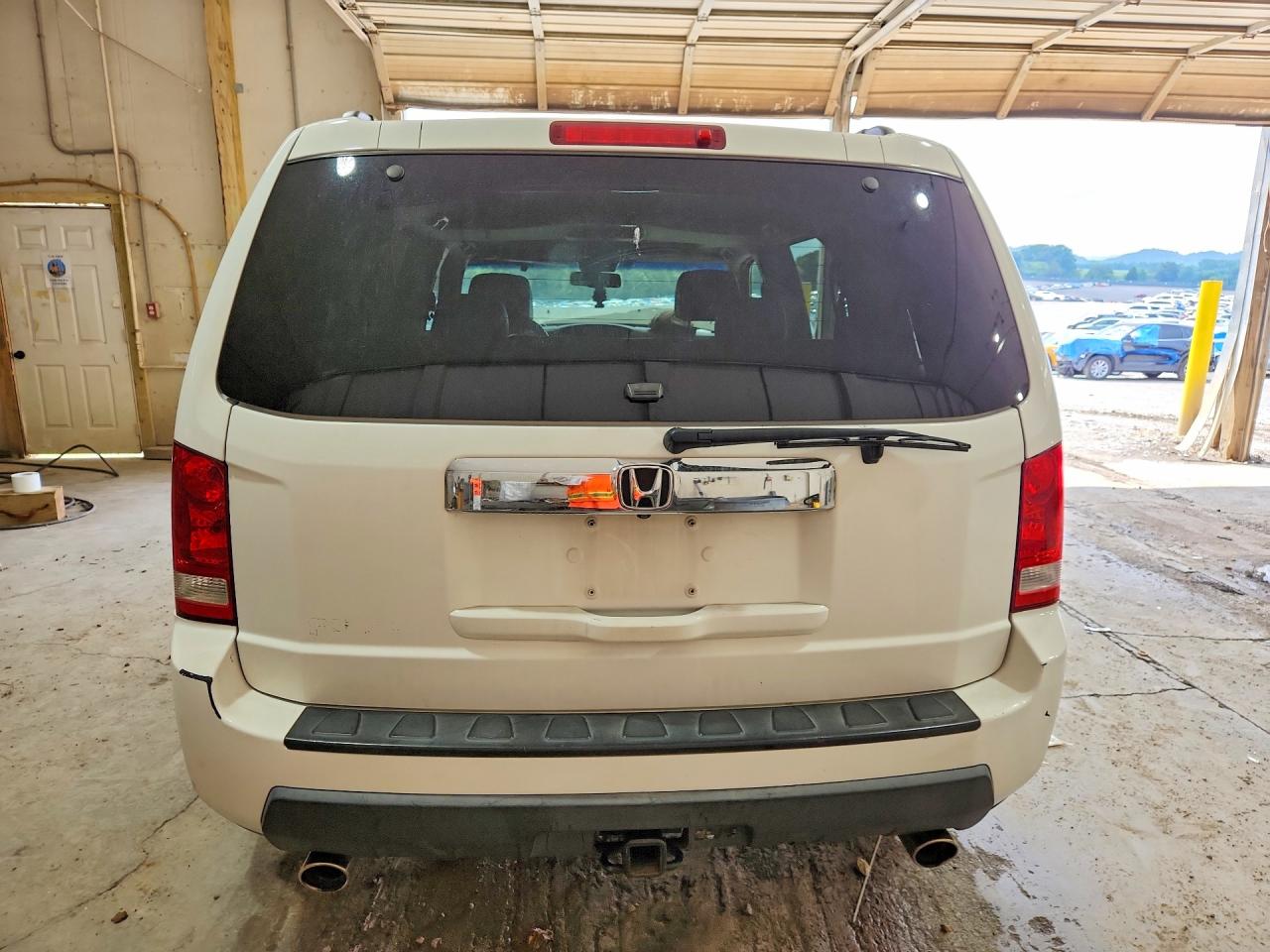 2009 Honda Pilot Exl White vin: 5FNYF38659B003339