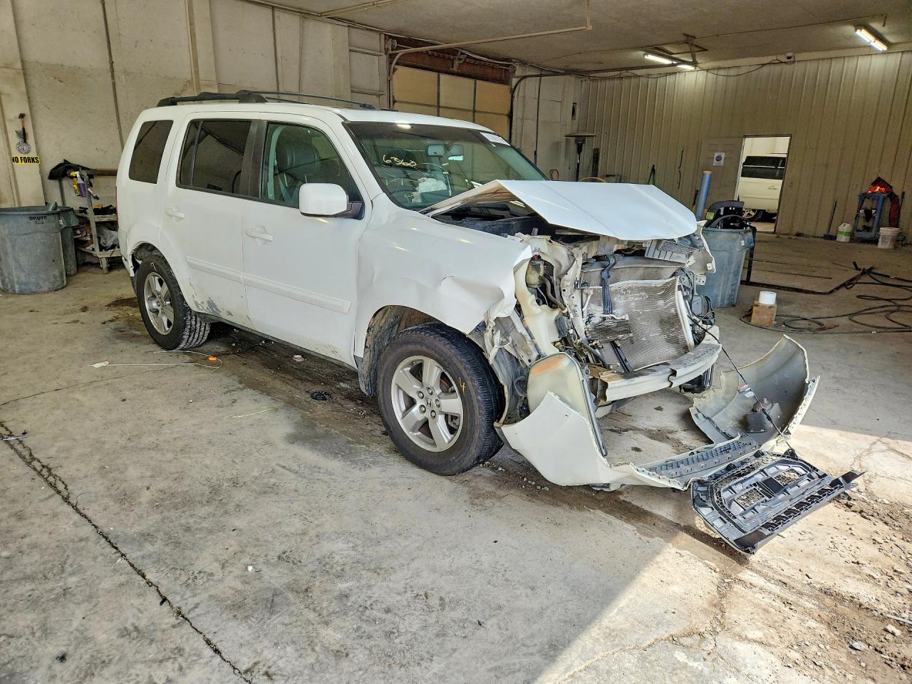 2009 Honda Pilot Exl White vin: 5FNYF38659B003339