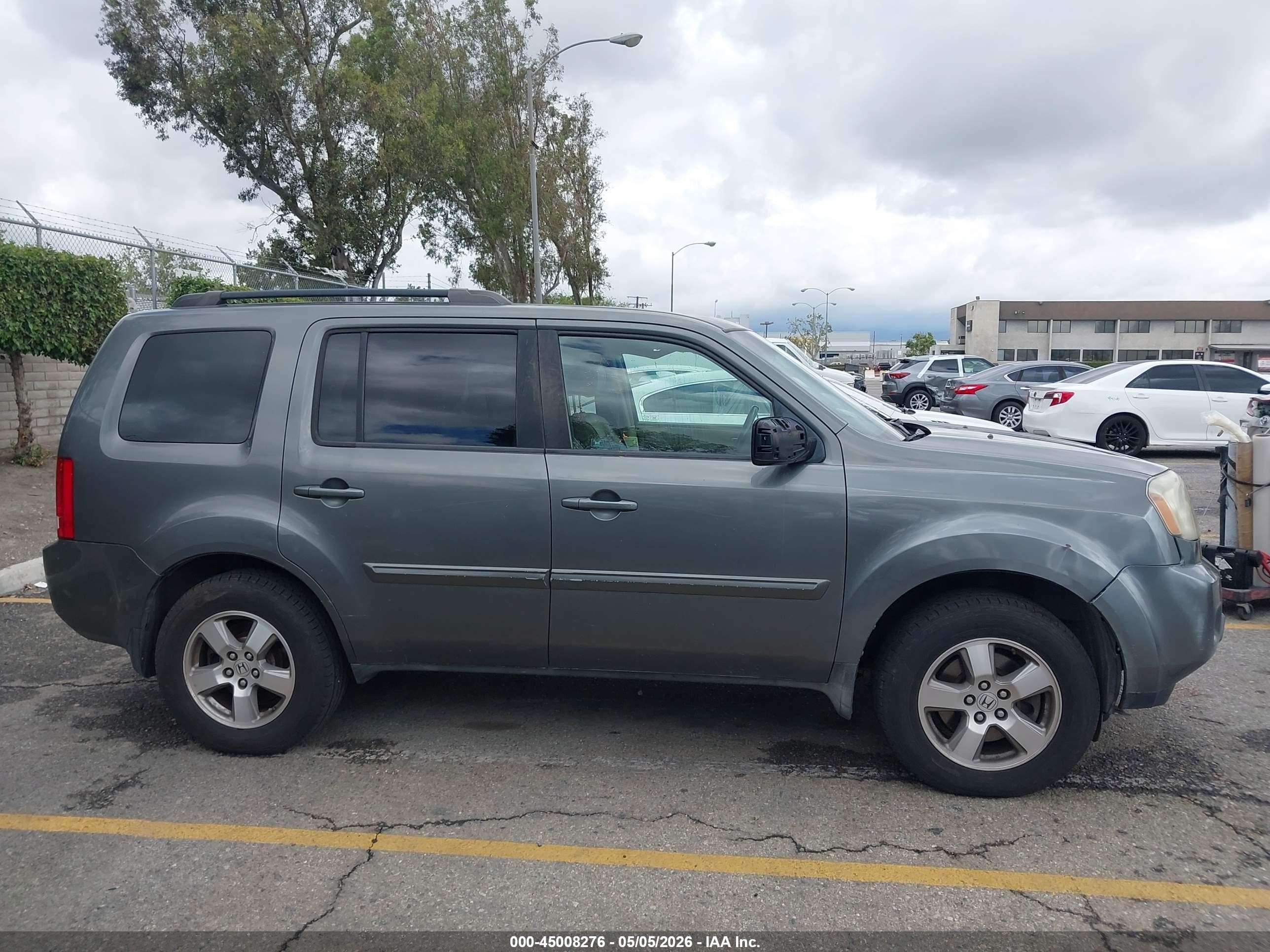 2009 Honda Pilot Ex-l Gray vin: 5FNYF38679B019977