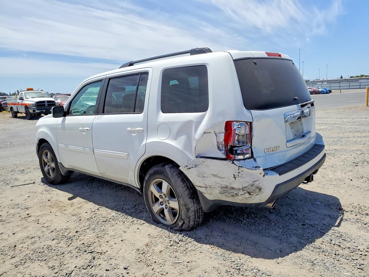 2009 Honda Pilot Exl White vin: 5FNYF38699B009578