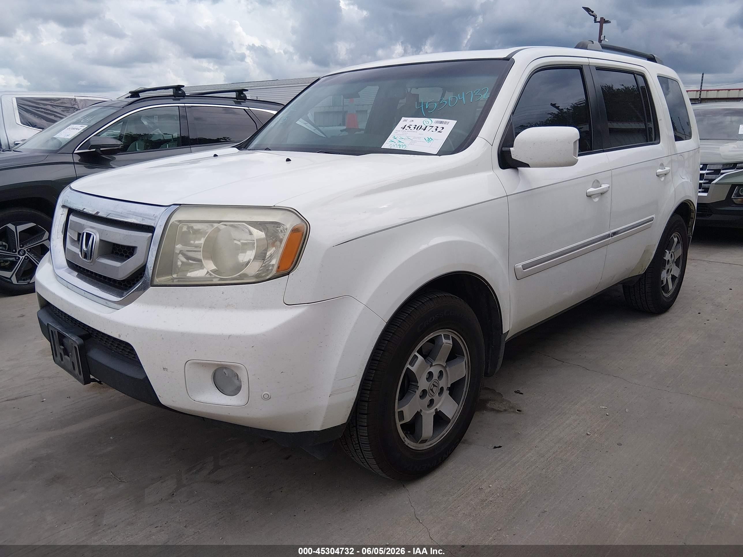 2009 Honda Pilot Touring White vin: 5FNYF38859B022782