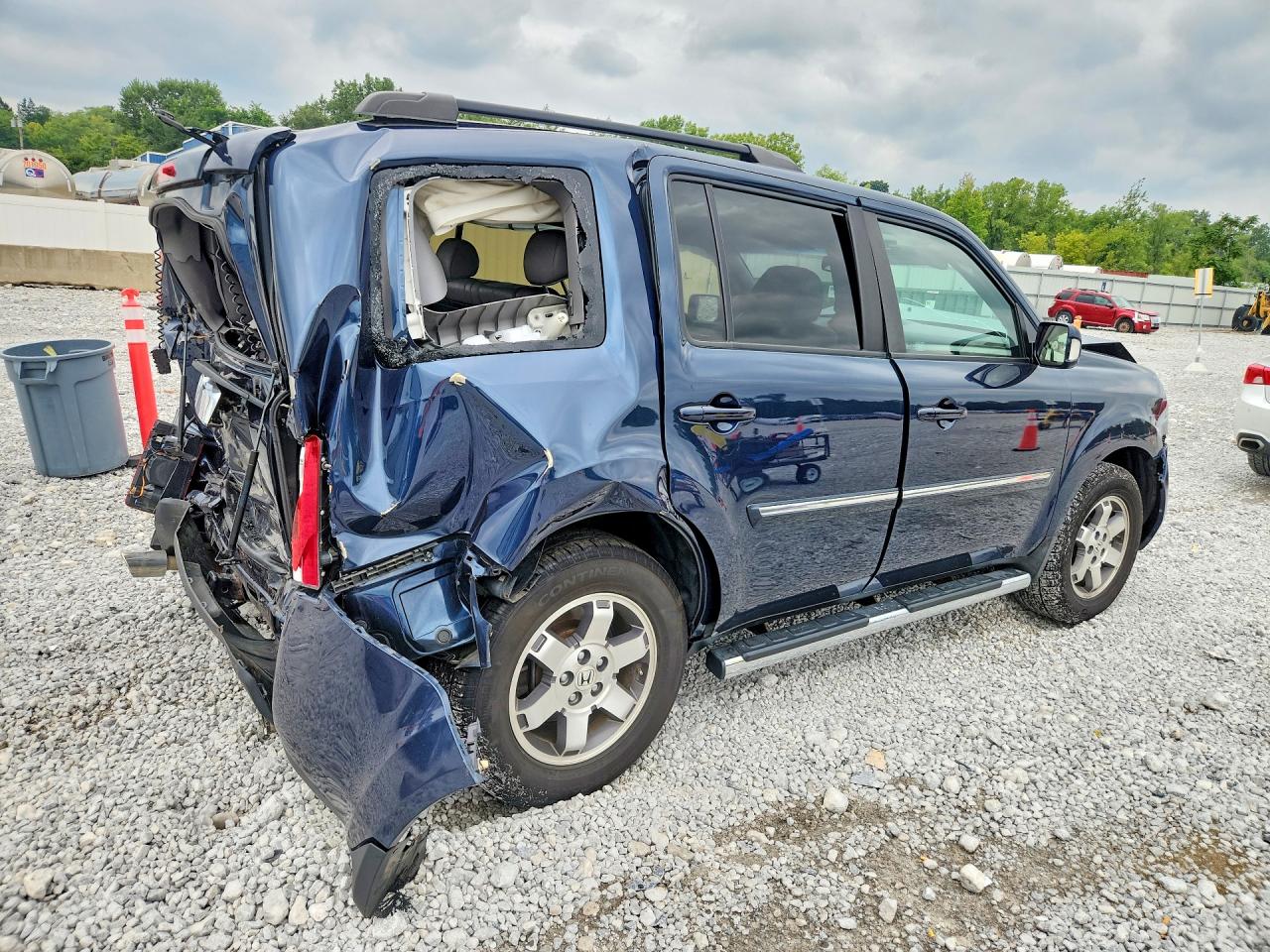 2009 Honda Pilot Touring Blue vin: 5FNYF38869B003738