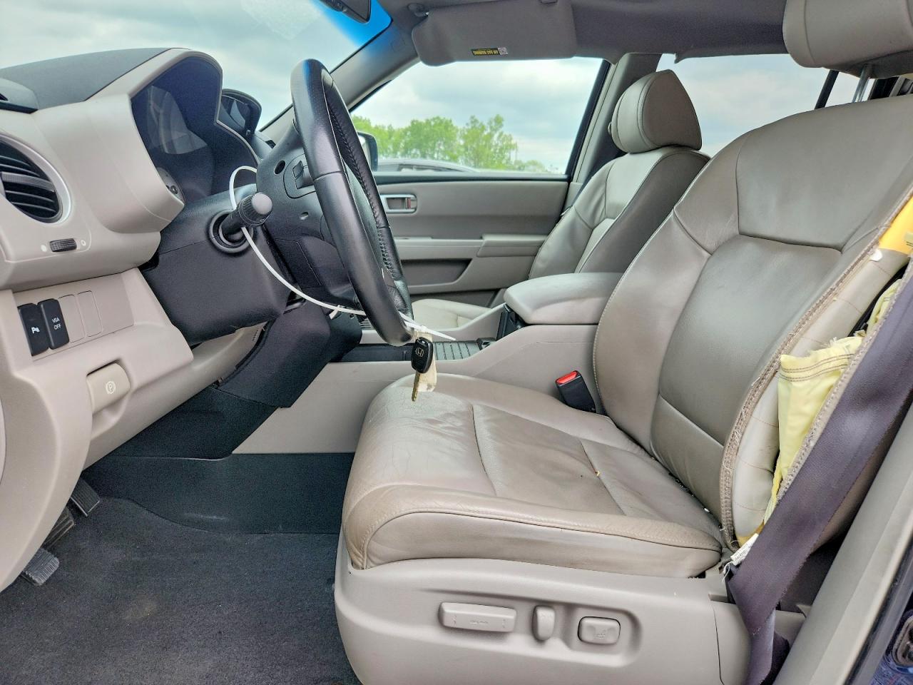 2009 Honda Pilot Touring Blue vin: 5FNYF38869B003738