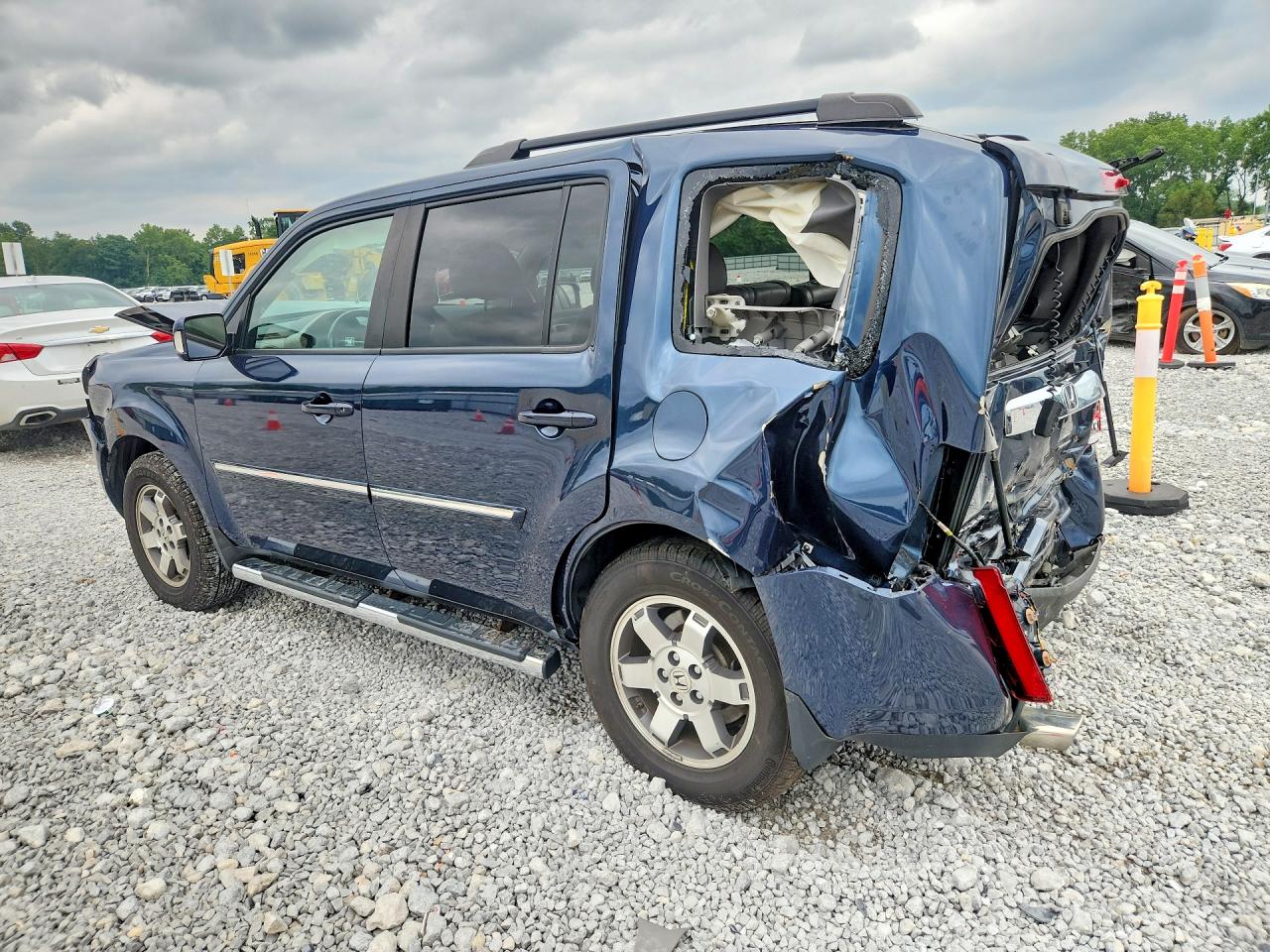 2009 Honda Pilot Touring Blue vin: 5FNYF38869B003738