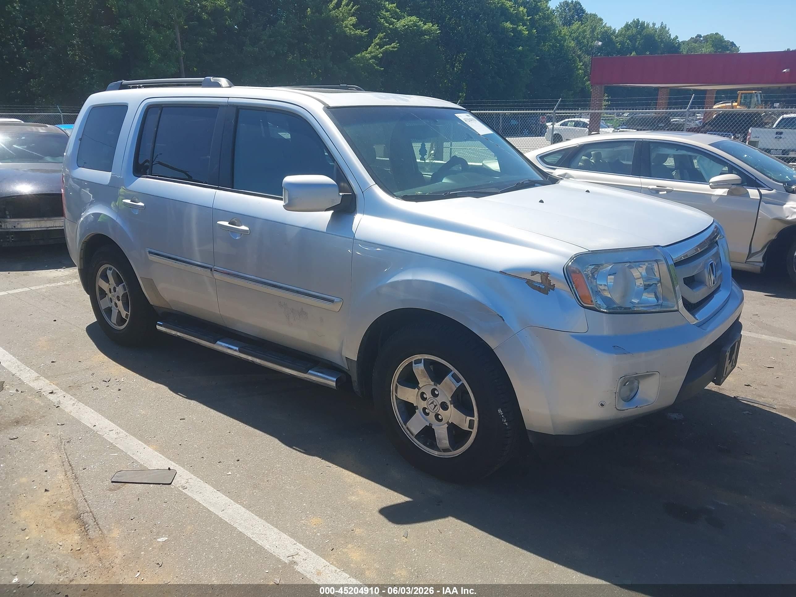 2009 Honda Pilot Touring Серебряный vin: 5FNYF38869B028378
