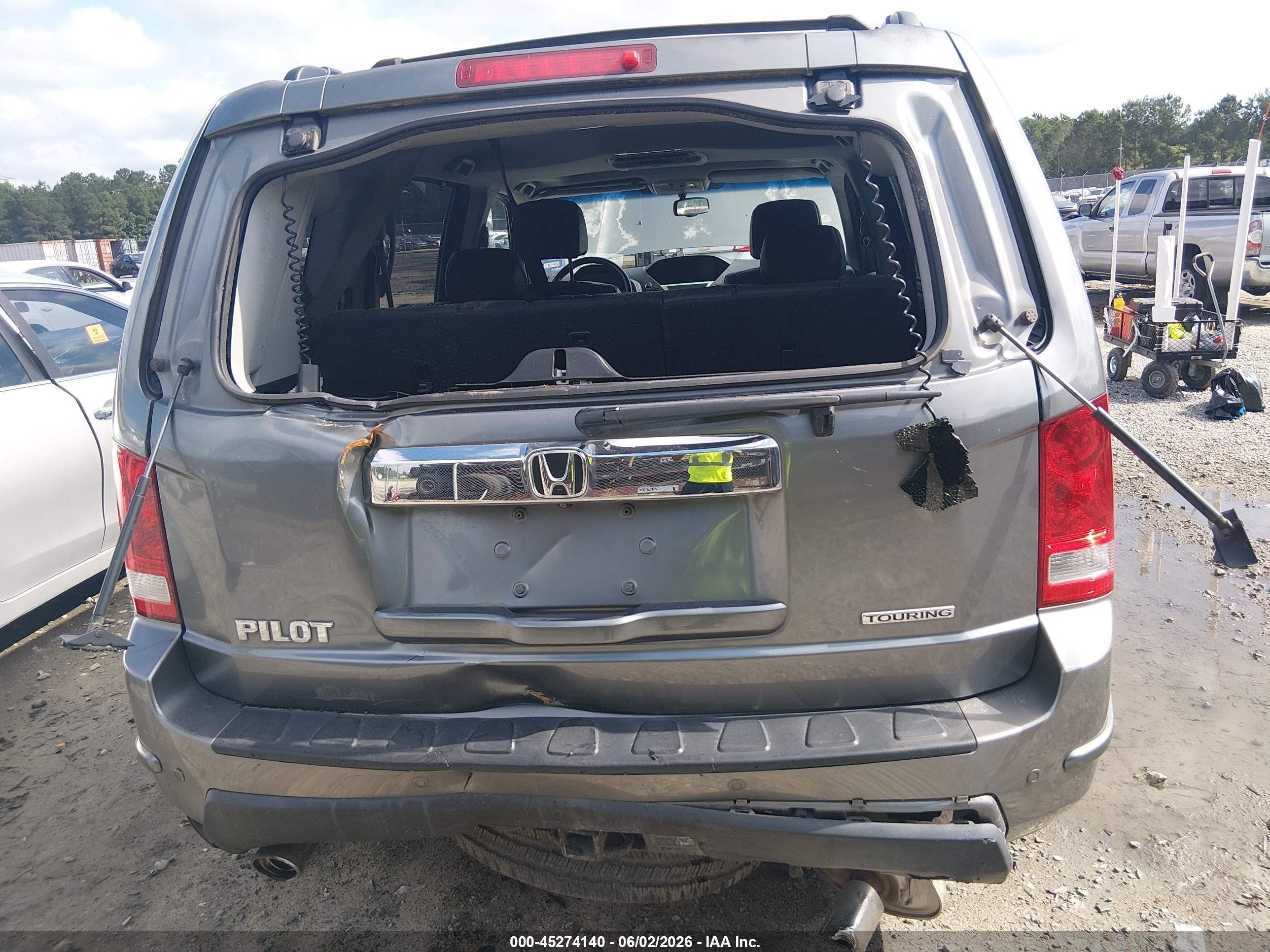 2009 Honda Pilot Touring Gray vin: 5FNYF38929B025843