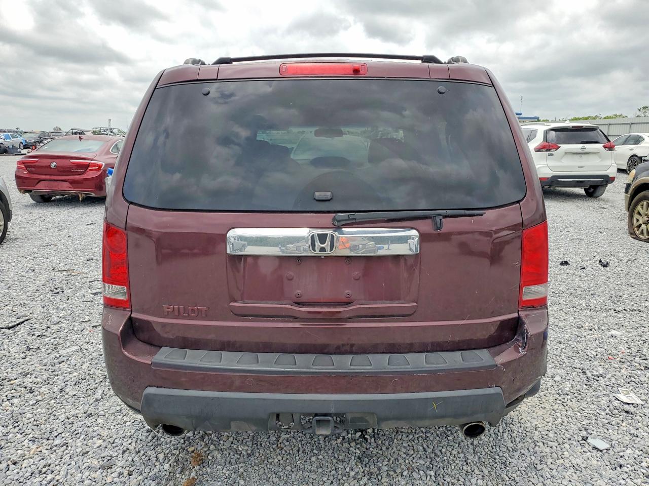2009 Honda Pilot Touring Burgundy vin: 5FNYF38959B002346