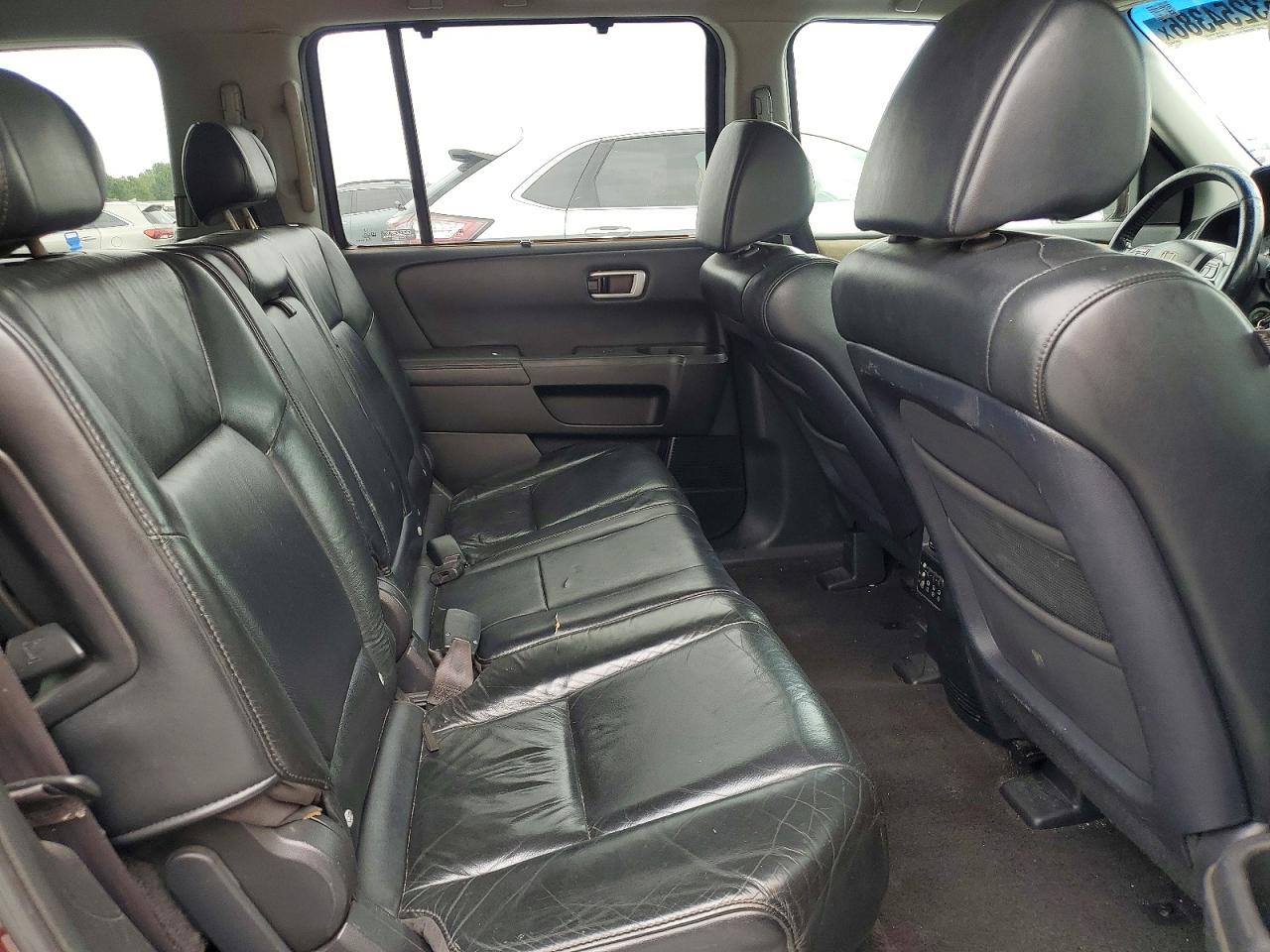 2009 Honda Pilot Touring Burgundy vin: 5FNYF38959B002346
