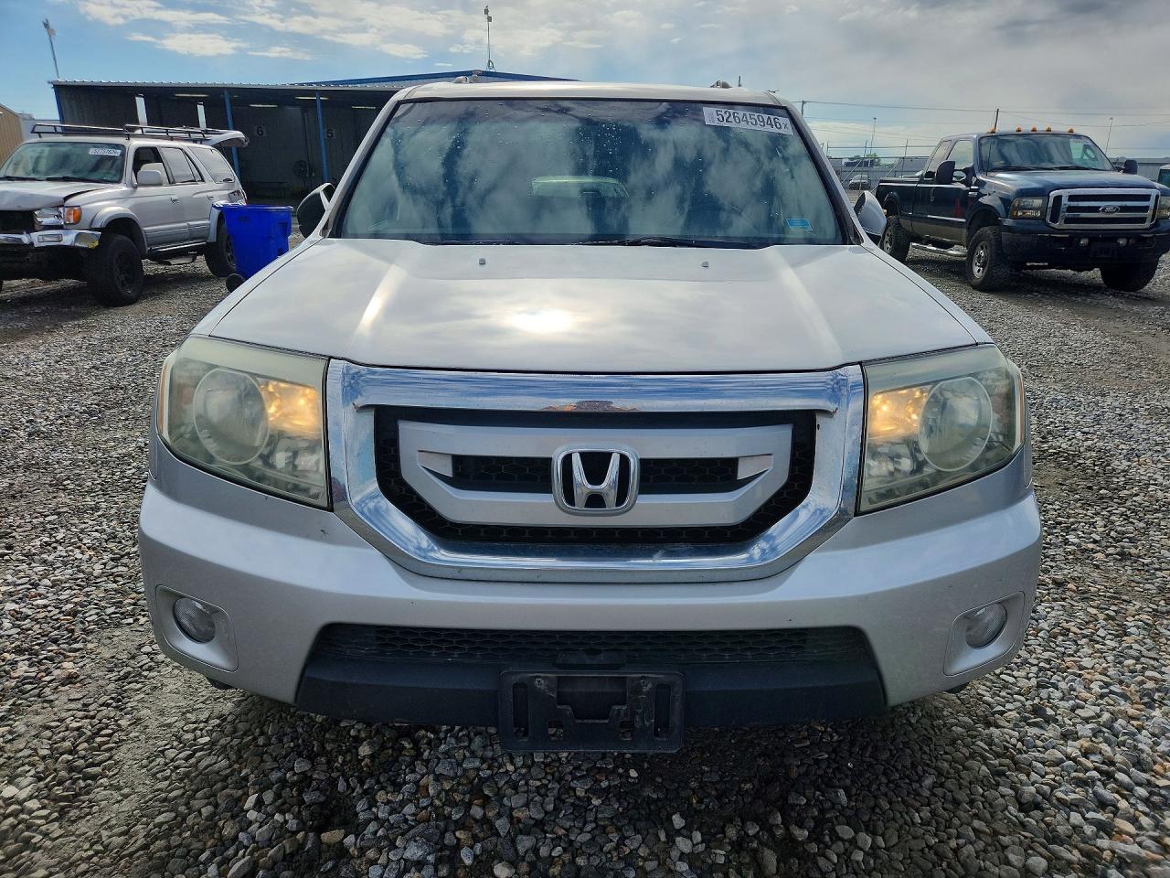 2009 Honda Pilot Touring Silver vin: 5FNYF38959B004341