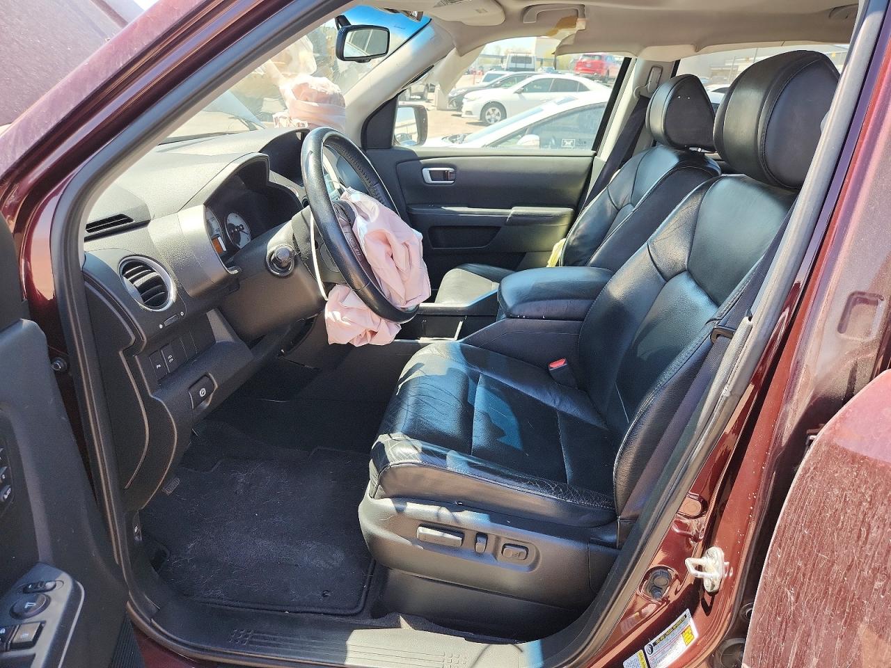 2009 Honda Pilot Touring Burgundy vin: 5FNYF38999B006352